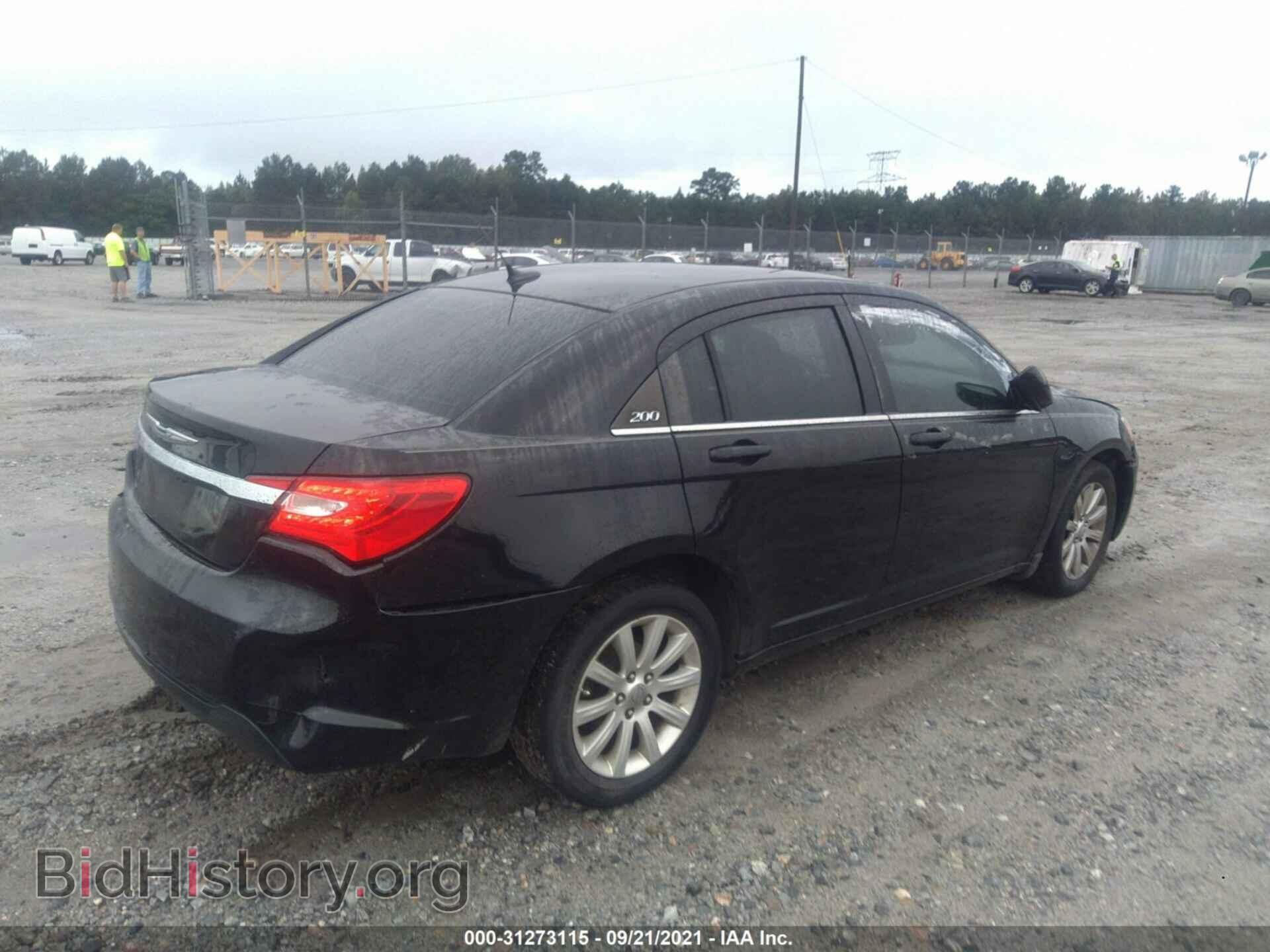 2012 CHRYSLER 200 - VIN: 1C3CCBBB4CN236595 - Photo 4