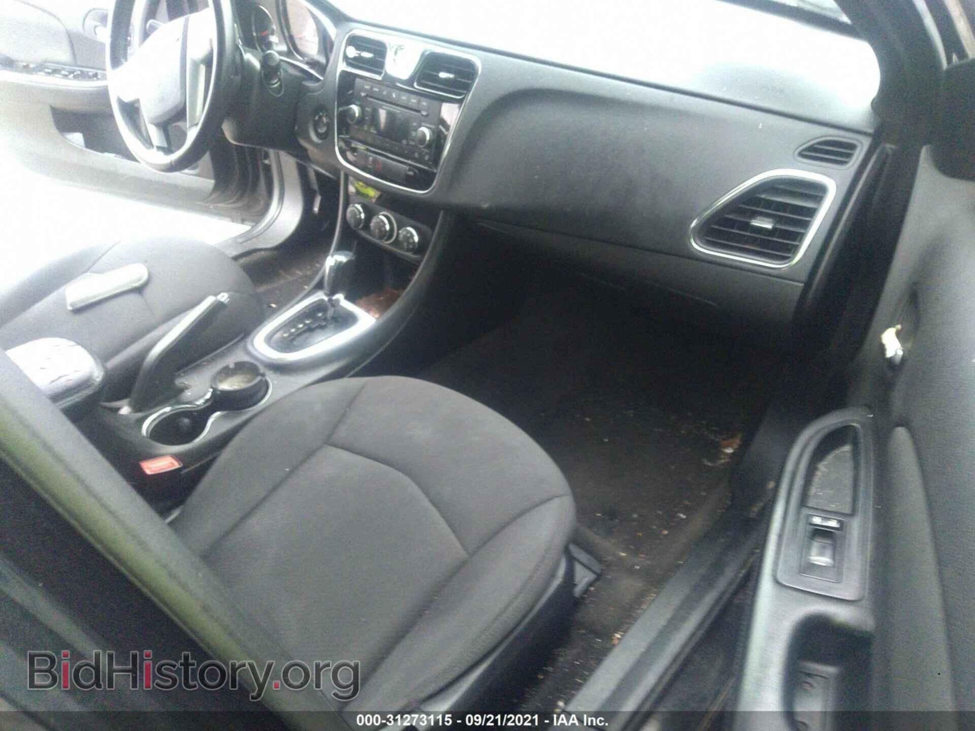 2012 CHRYSLER 200 - VIN: 1C3CCBBB4CN236595 - Photo 5
