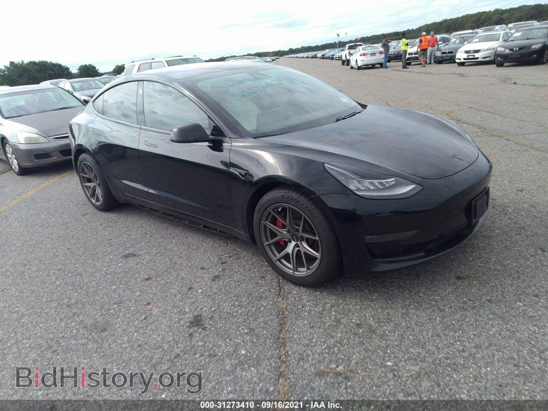 Фотография 5YJ3E1EB6JF081782 - TESLA MODEL 3 2018
