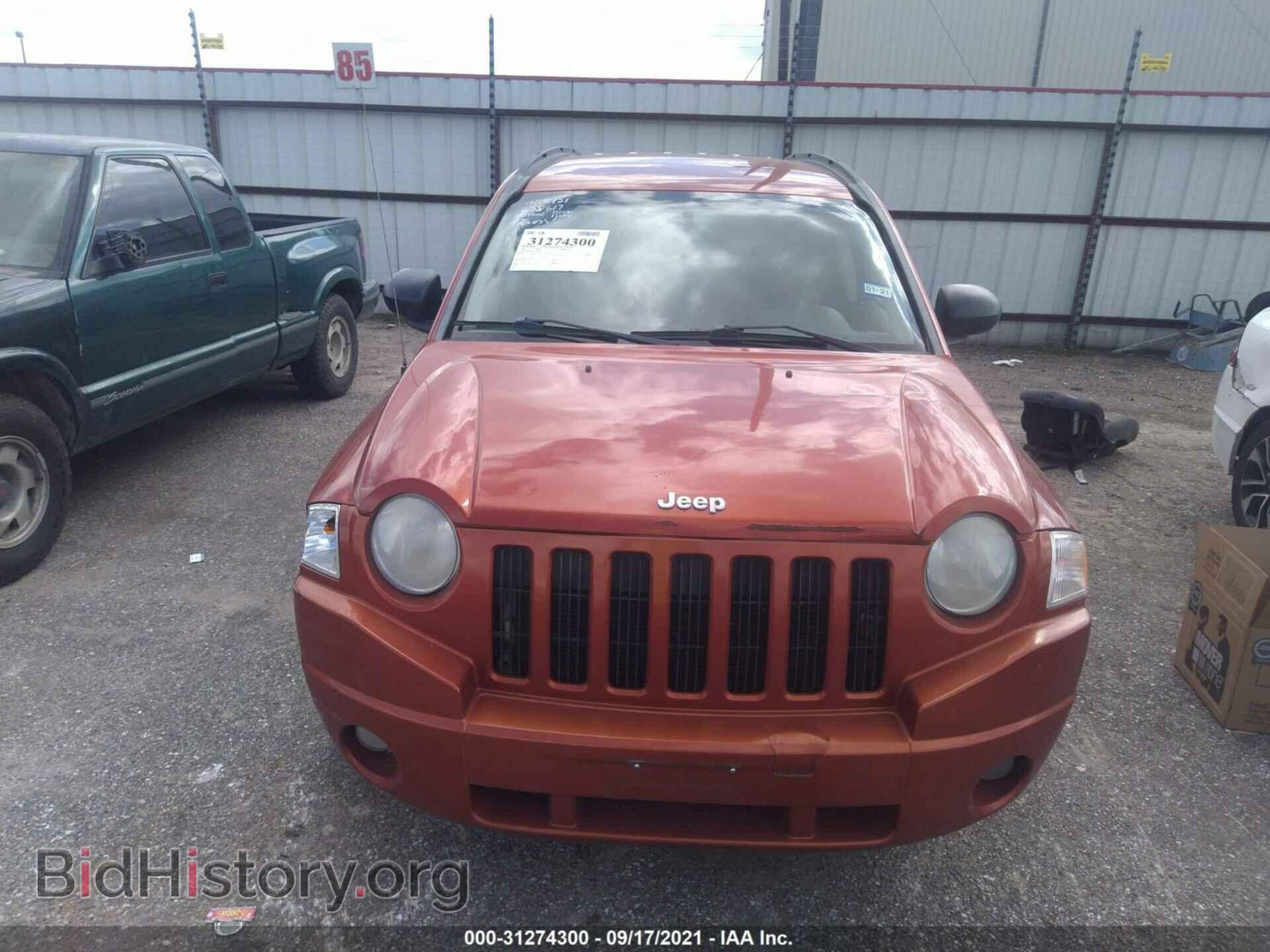 2010 JEEP COMPASS - VIN: 1J4NT4FBXAD628617 - Фото 6