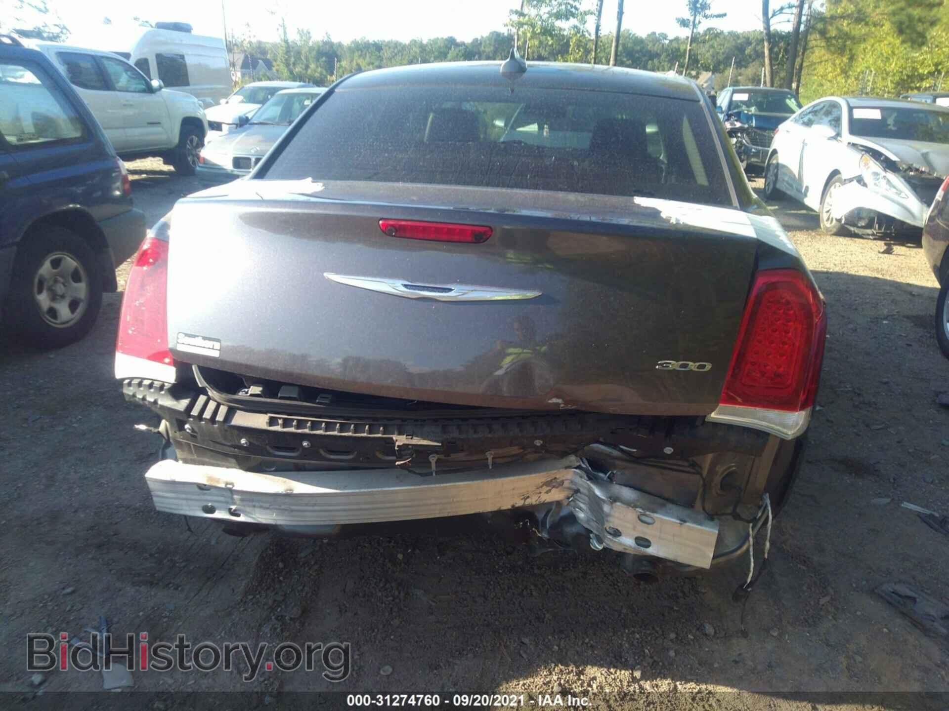 2017 CHRYSLER 300 - VIN: 2C3CCAAG4HH662004 - Фото 6