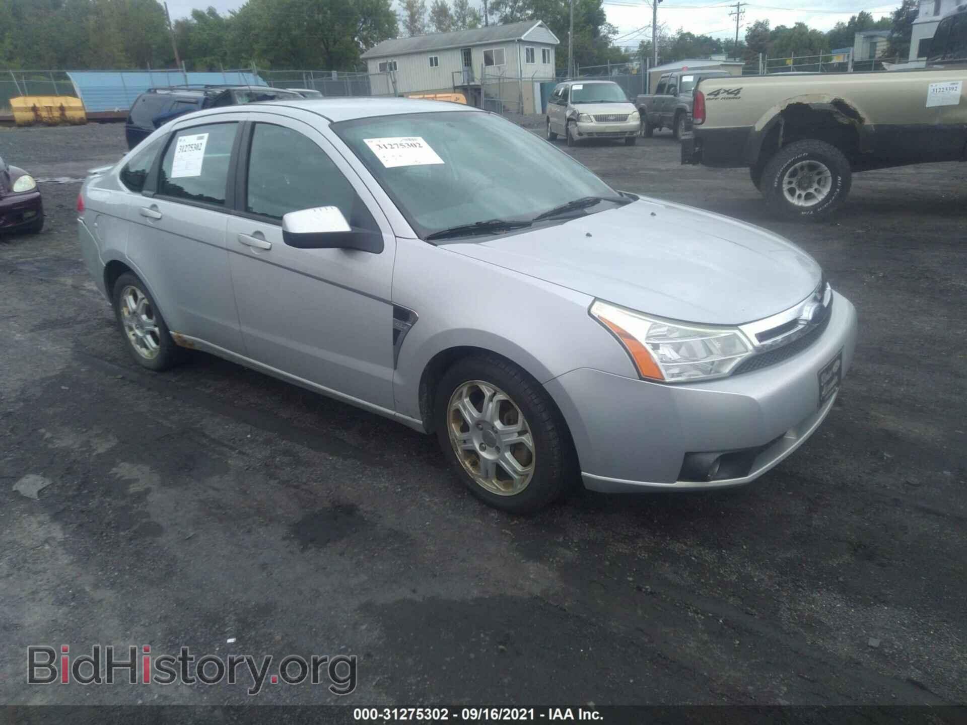 Фотография 1FAHP35N48W182806 - FORD FOCUS 2008