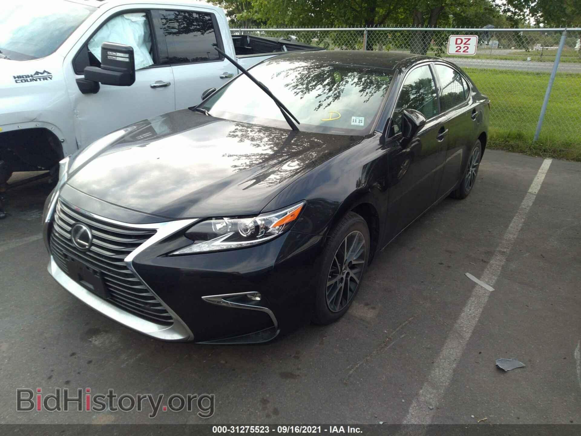 2017 LEXUS ES - VIN: 58ABK1GG1HU037708 - Photo 2