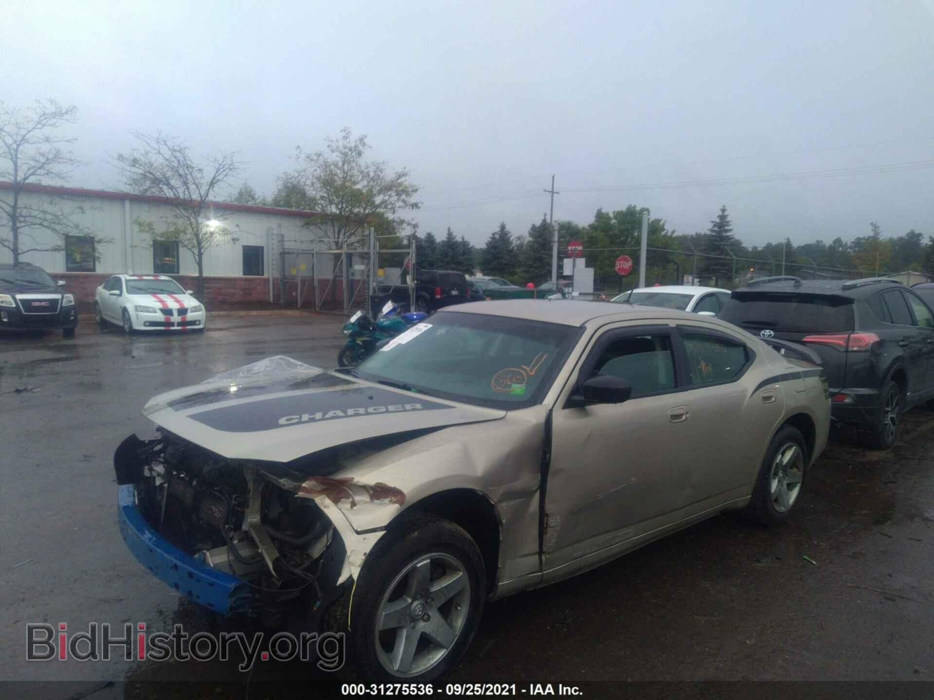 2008 DODGE CHARGER - VIN: 2B3KA43G18H296497 - Фото 2