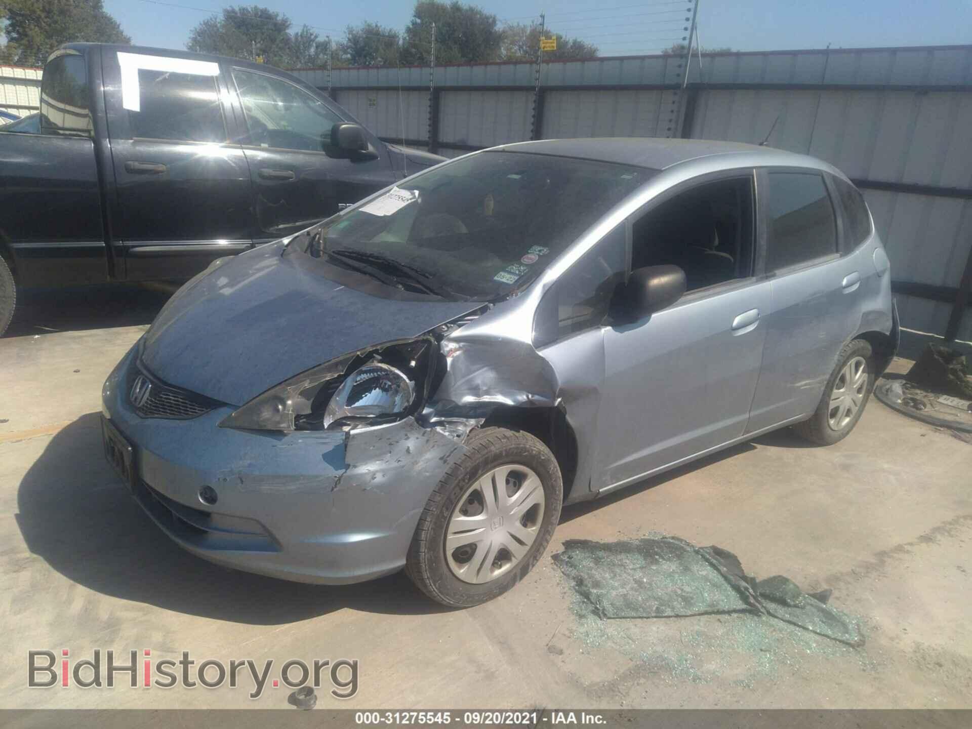 2011 HONDA FIT - VIN: JHMGE8H32BC020621 - Фото 2