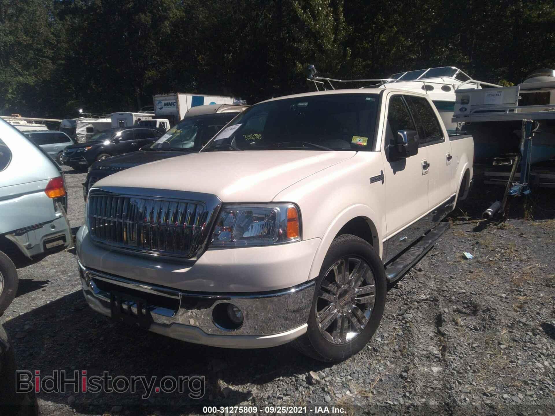 2007 LINCOLN MARK LT - VIN: 5LTPW18537FJ11570 - Фото 2