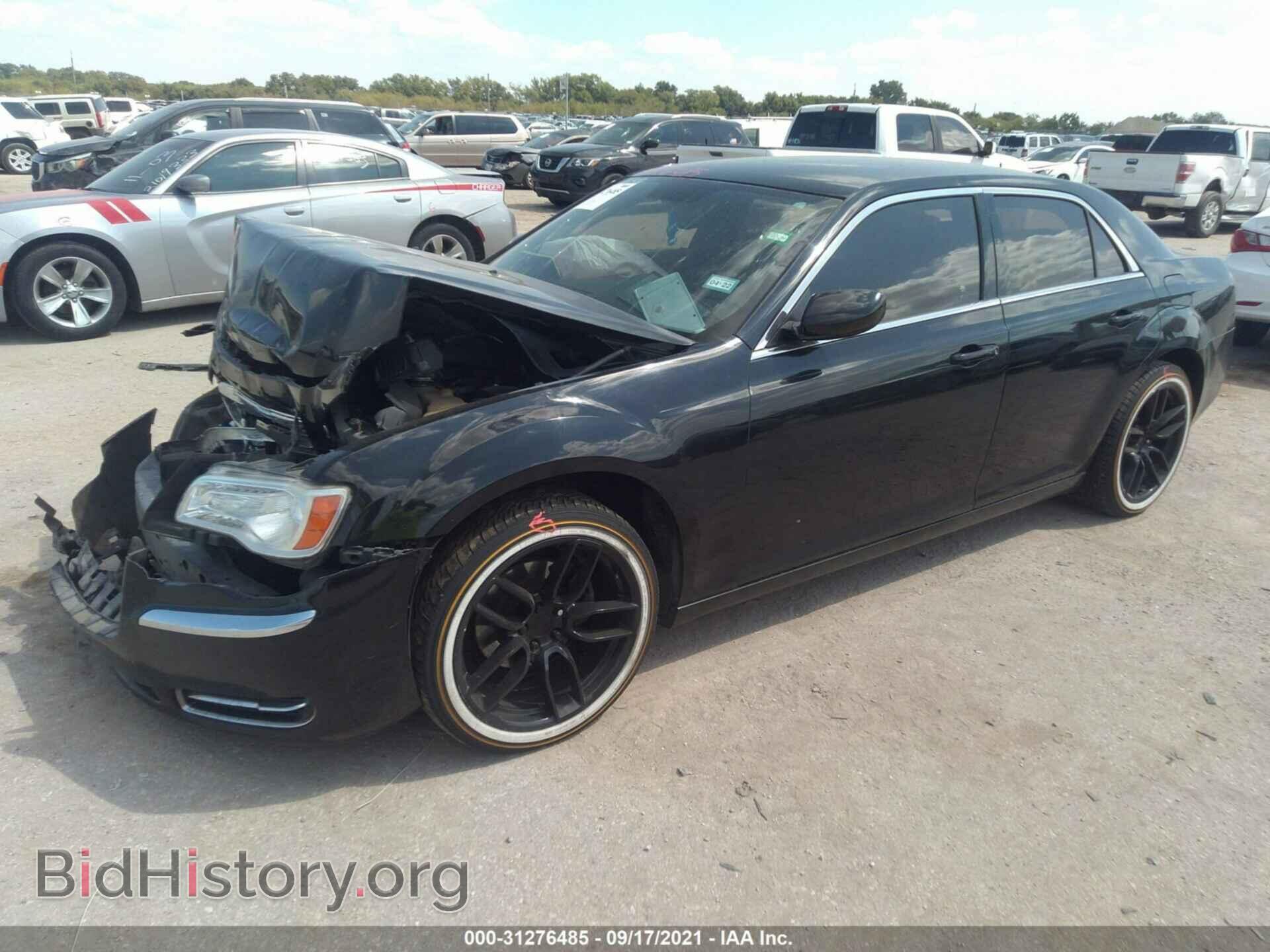 2012 CHRYSLER 300 - VIN: 2C3CCAAG2CH234747 - Photo 2