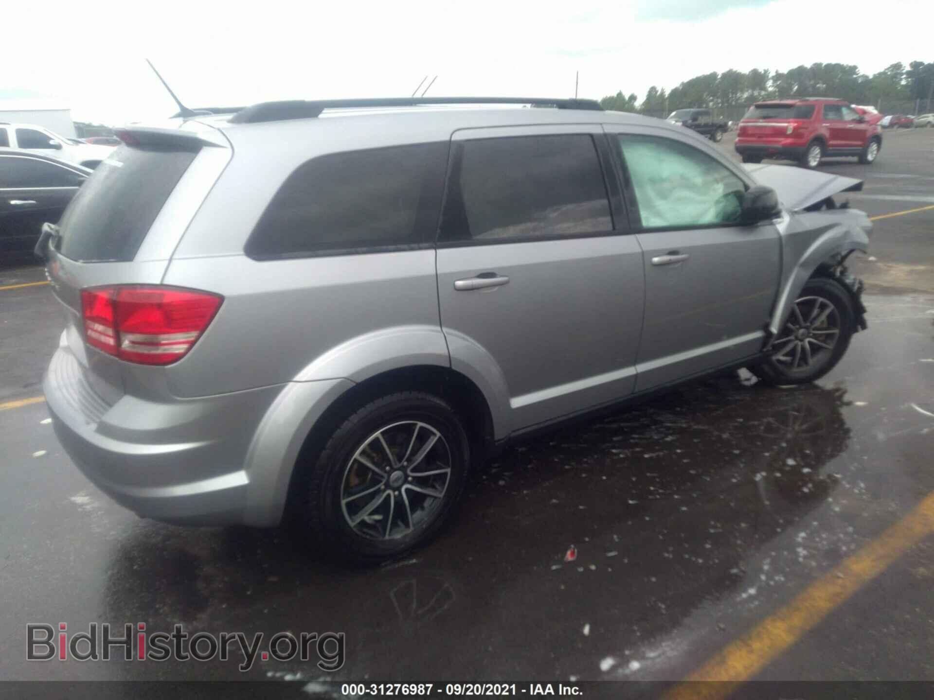 2018 DODGE JOURNEY - VIN: 3C4PDCAB8JT273549 - Фото 4