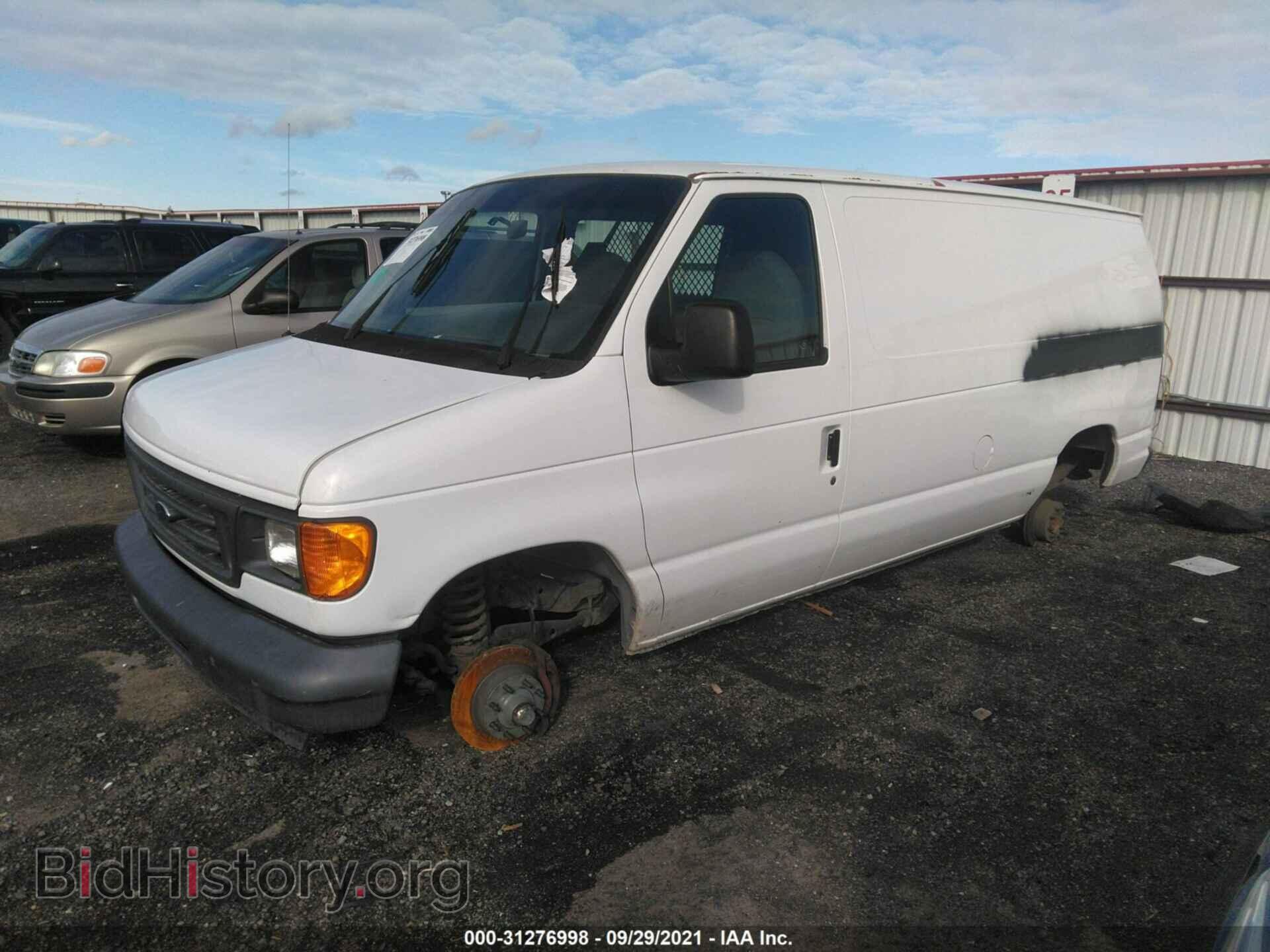 2006 FORD ECONOLINE CARGO VAN - VIN: 1FTNE24W16DA15495 - Фото 2