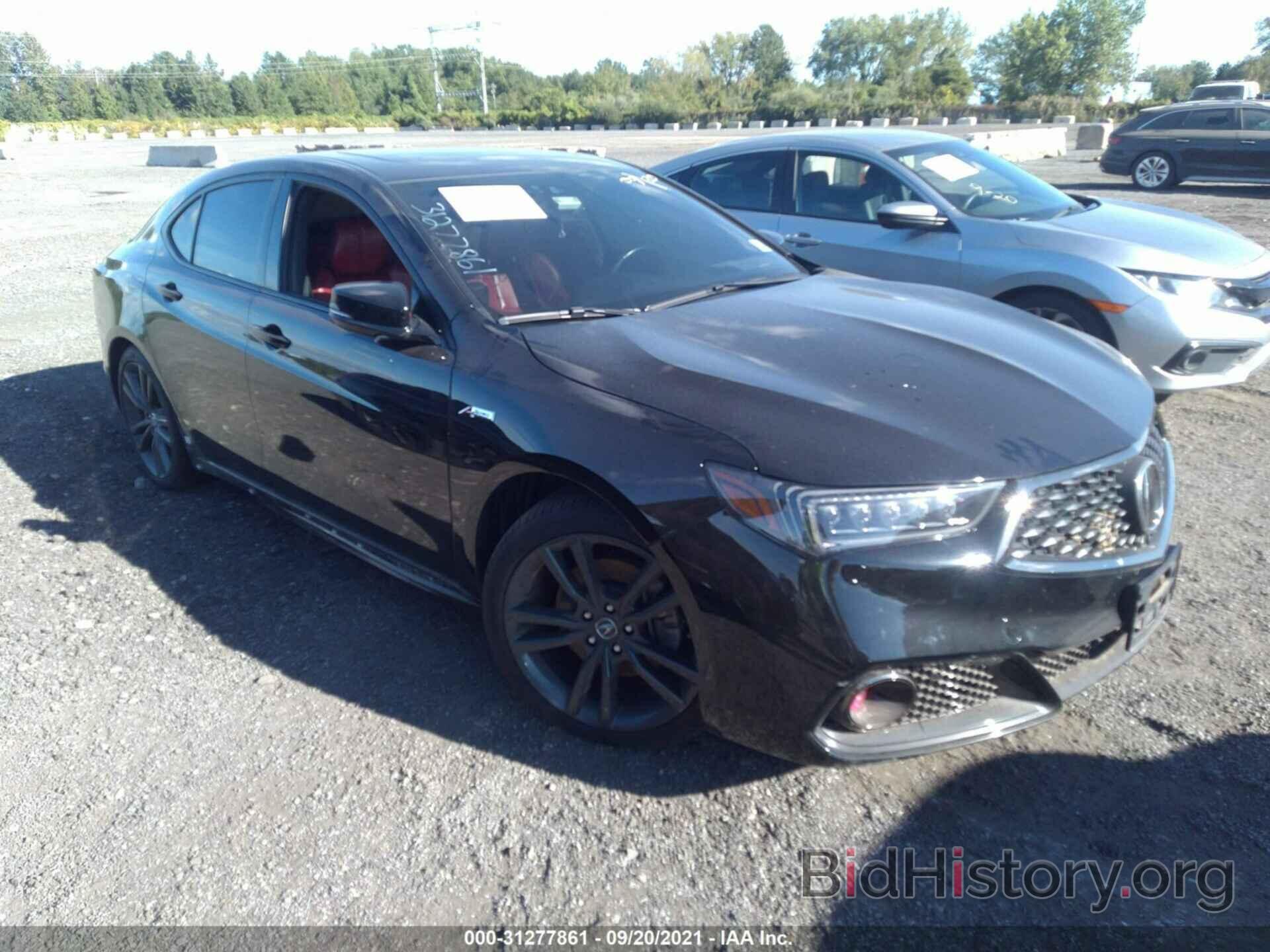 Photo 19UUB3F66LA001498 - ACURA TLX 2020