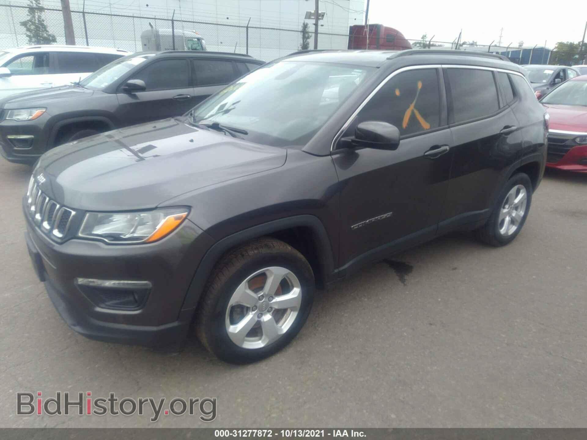 2018 JEEP COMPASS - VIN: 3C4NJDBB2JT167828 - Фото 2