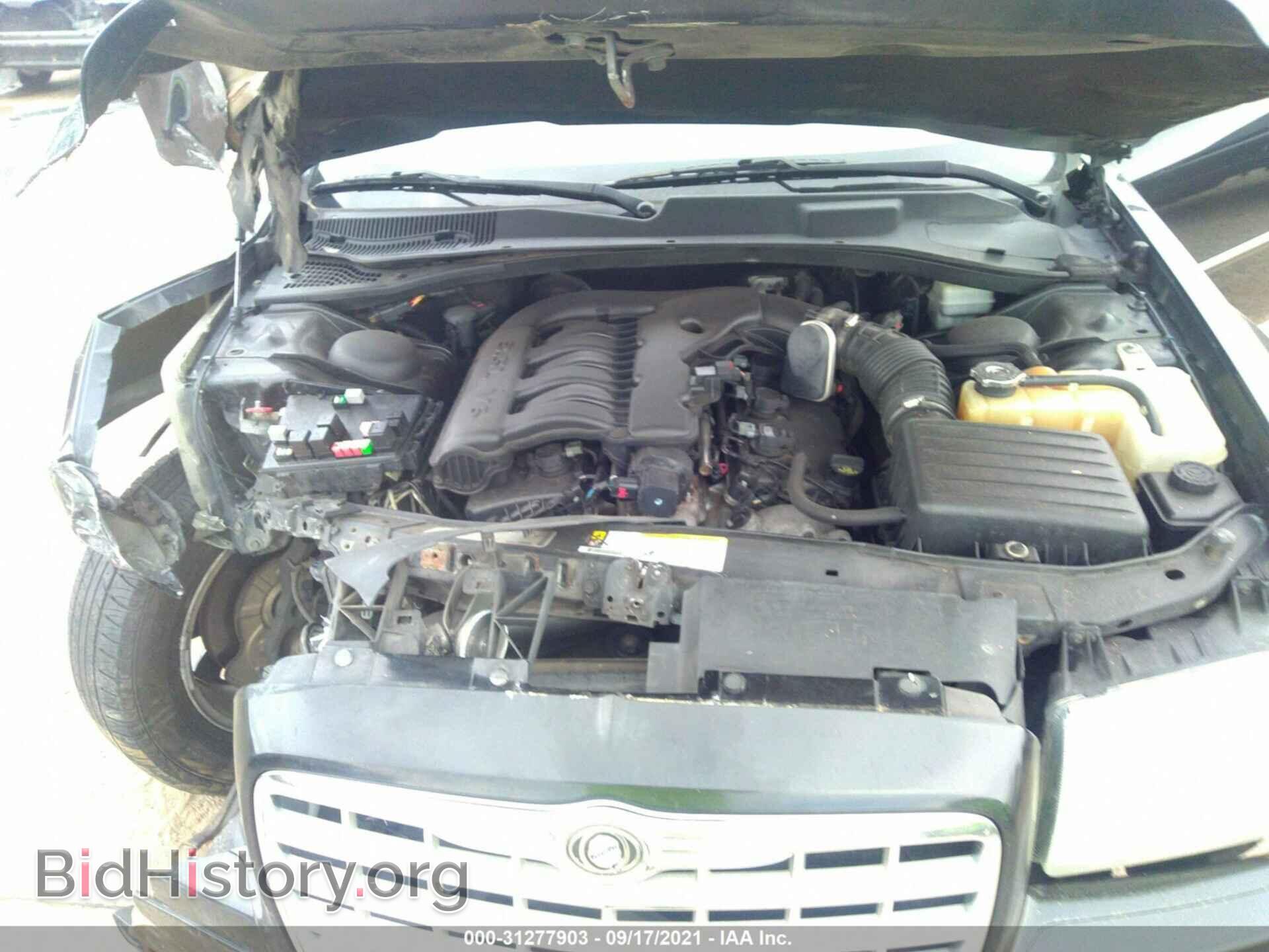 2010 CHRYSLER 300 - VIN: 2C3CA5CVXAH248871 - Фото 10