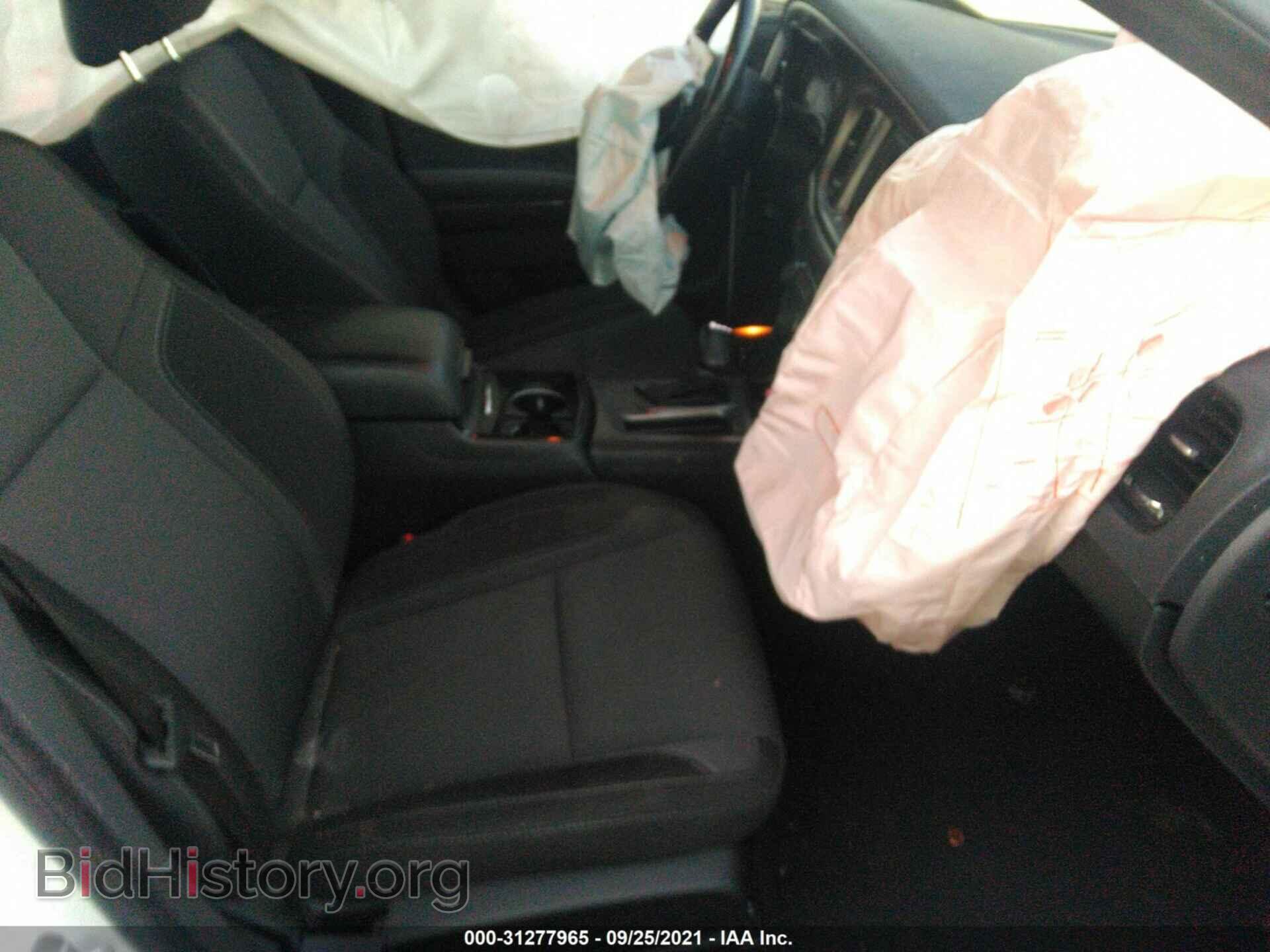 2020 DODGE CHARGER - VIN: 2C3CDXBG2LH117264 - Фото 5