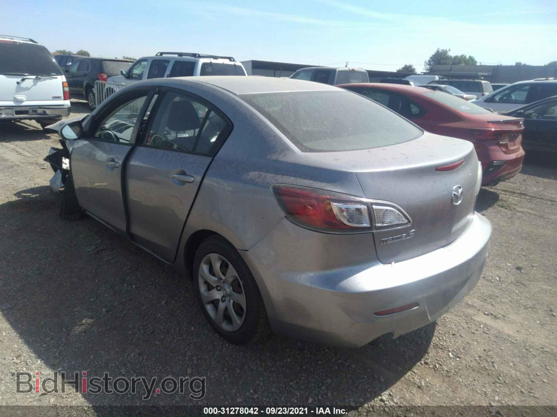 2013 MAZDA MAZDA3 - VIN: JM1BL1TG7D1818002 - Фото 3