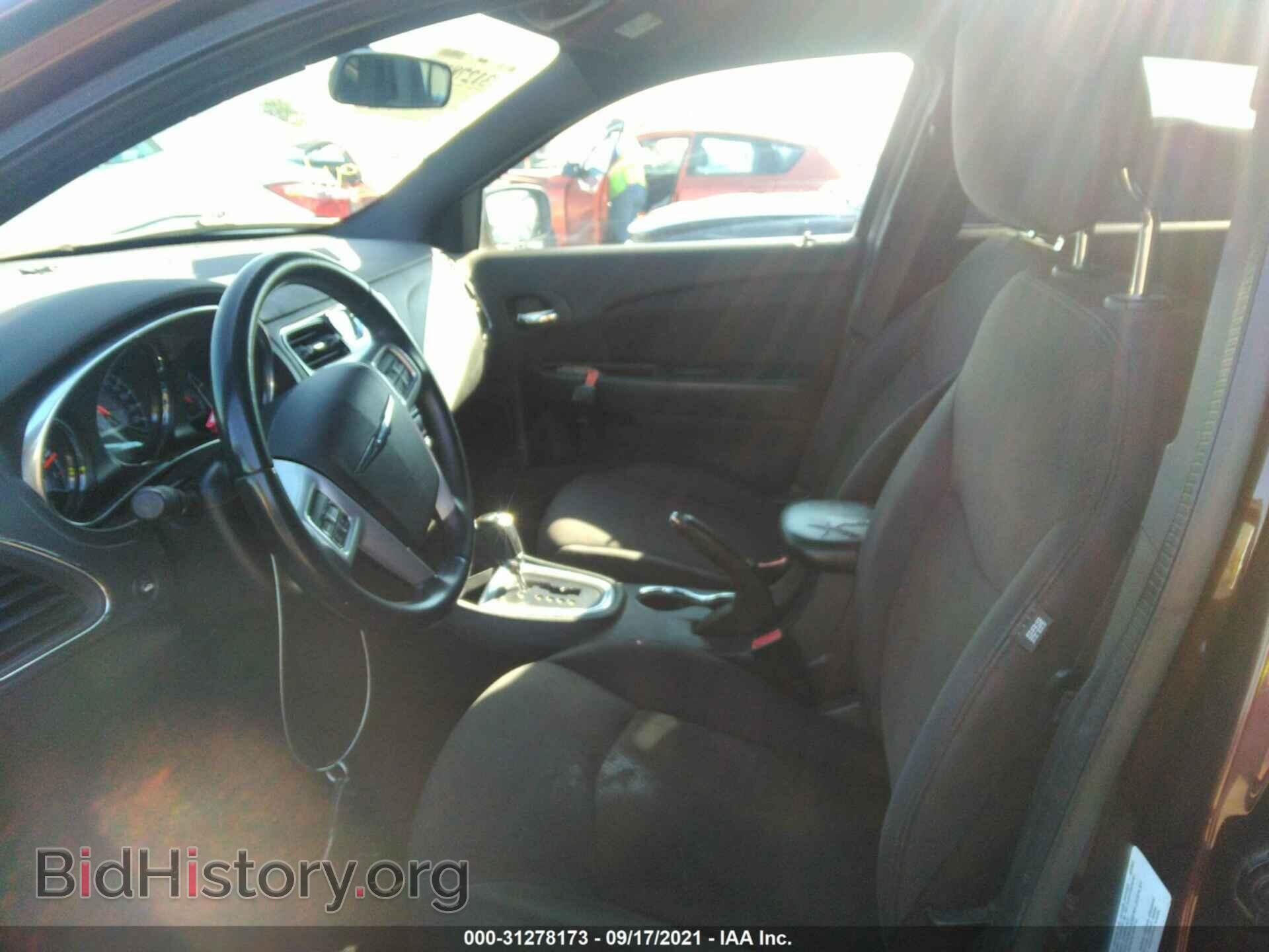 2013 CHRYSLER 200 - VIN: 1C3CCBBG3DN569514 - Фото 5