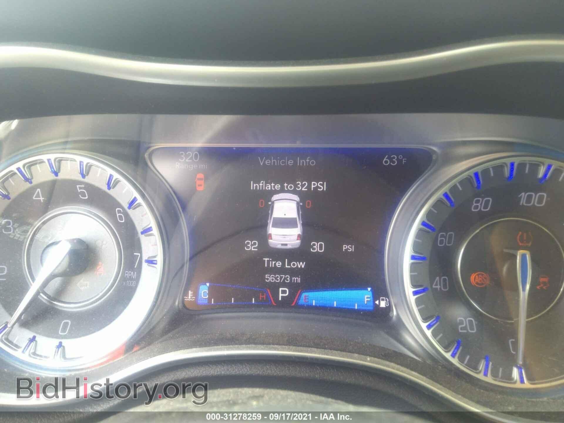 2015 CHRYSLER 300 - VIN: 2C3CCARG1FH830926 - Фото 7