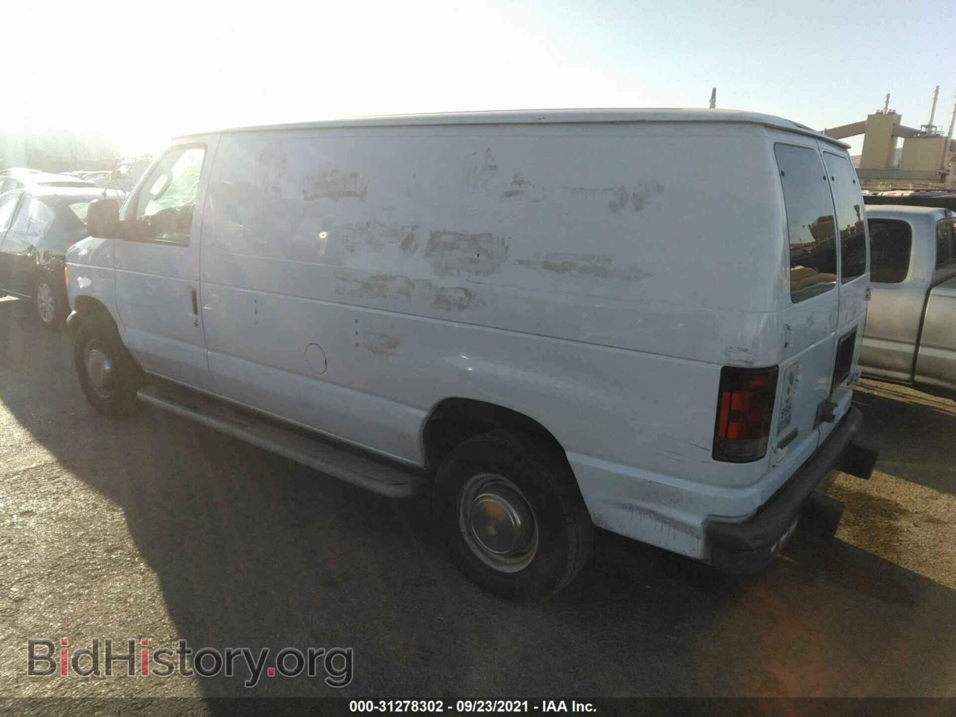 2006 FORD ECONOLINE CARGO VAN - VIN: 1FTNE24W66DA79385 - Photo 3