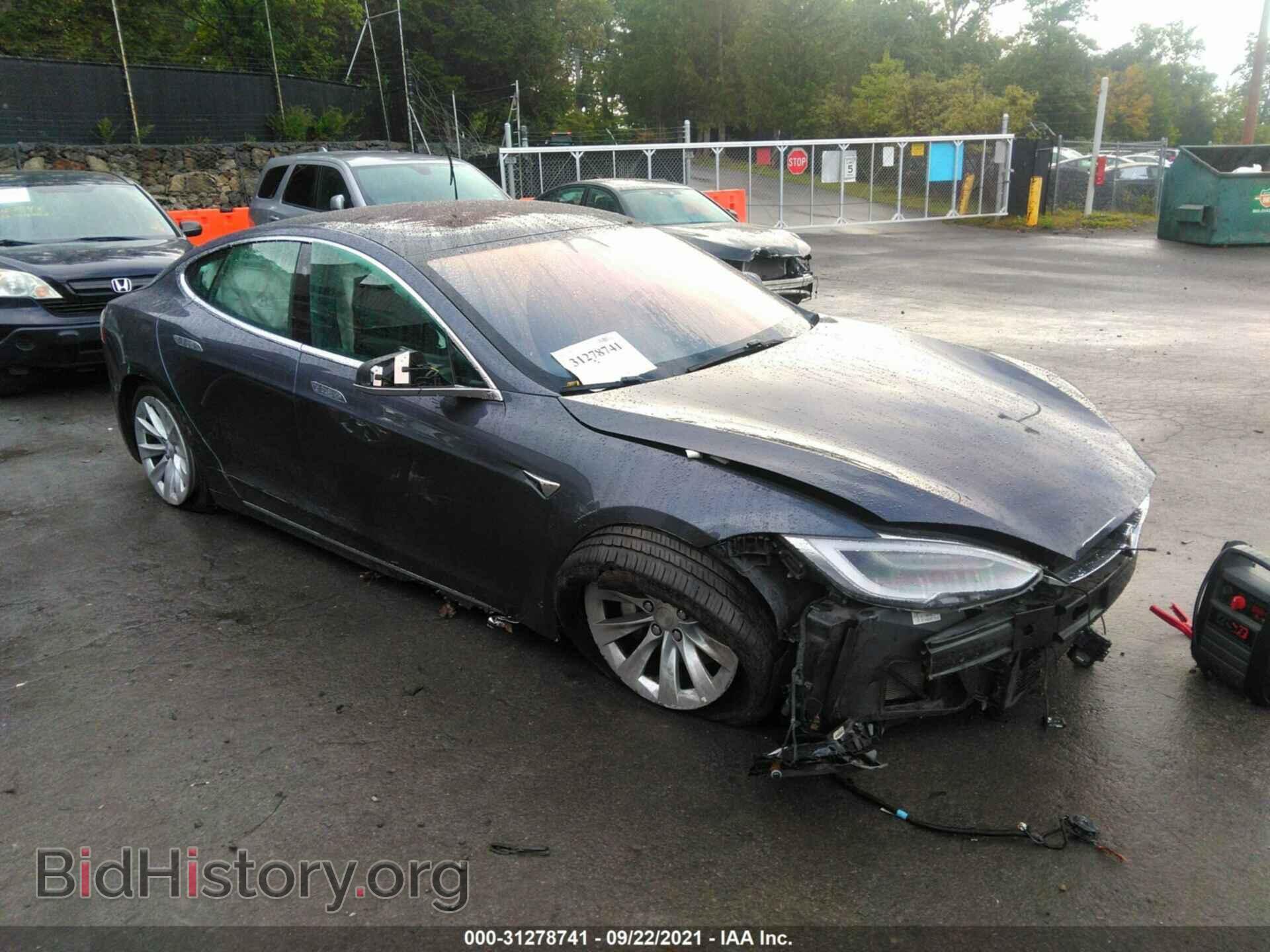 Photo 5YJSA1E23LF360472 - TESLA MODEL S 2020
