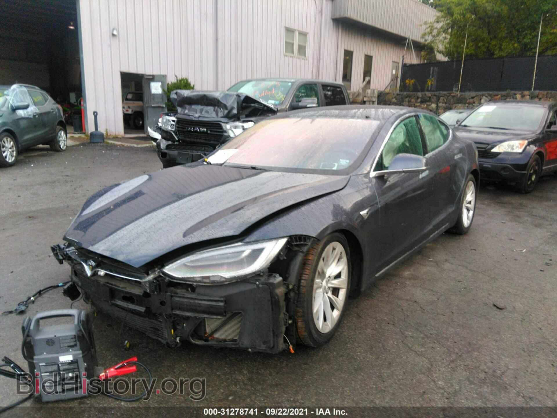 2020 TESLA MODEL S - VIN: 5YJSA1E23LF360472 - Фото 2