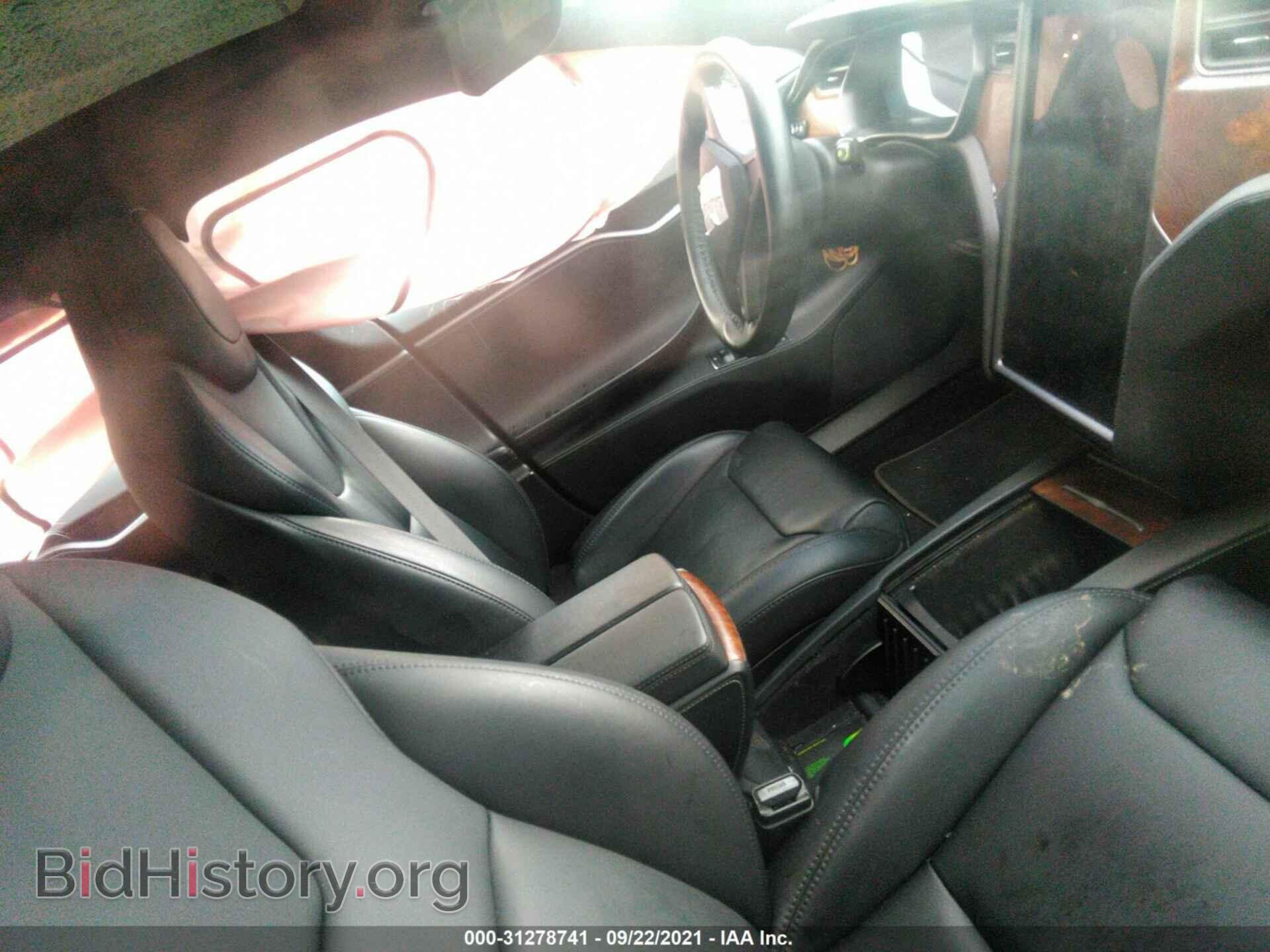 2020 TESLA MODEL S - VIN: 5YJSA1E23LF360472 - Фото 5
