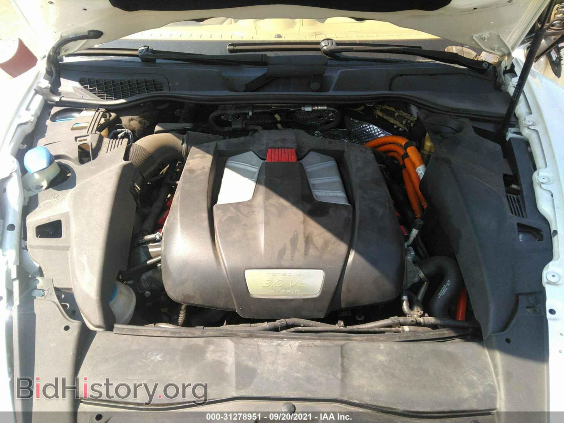 2013 PORSCHE CAYENNE - VIN: WP1AE2A2XDLA15979 - Фото 10