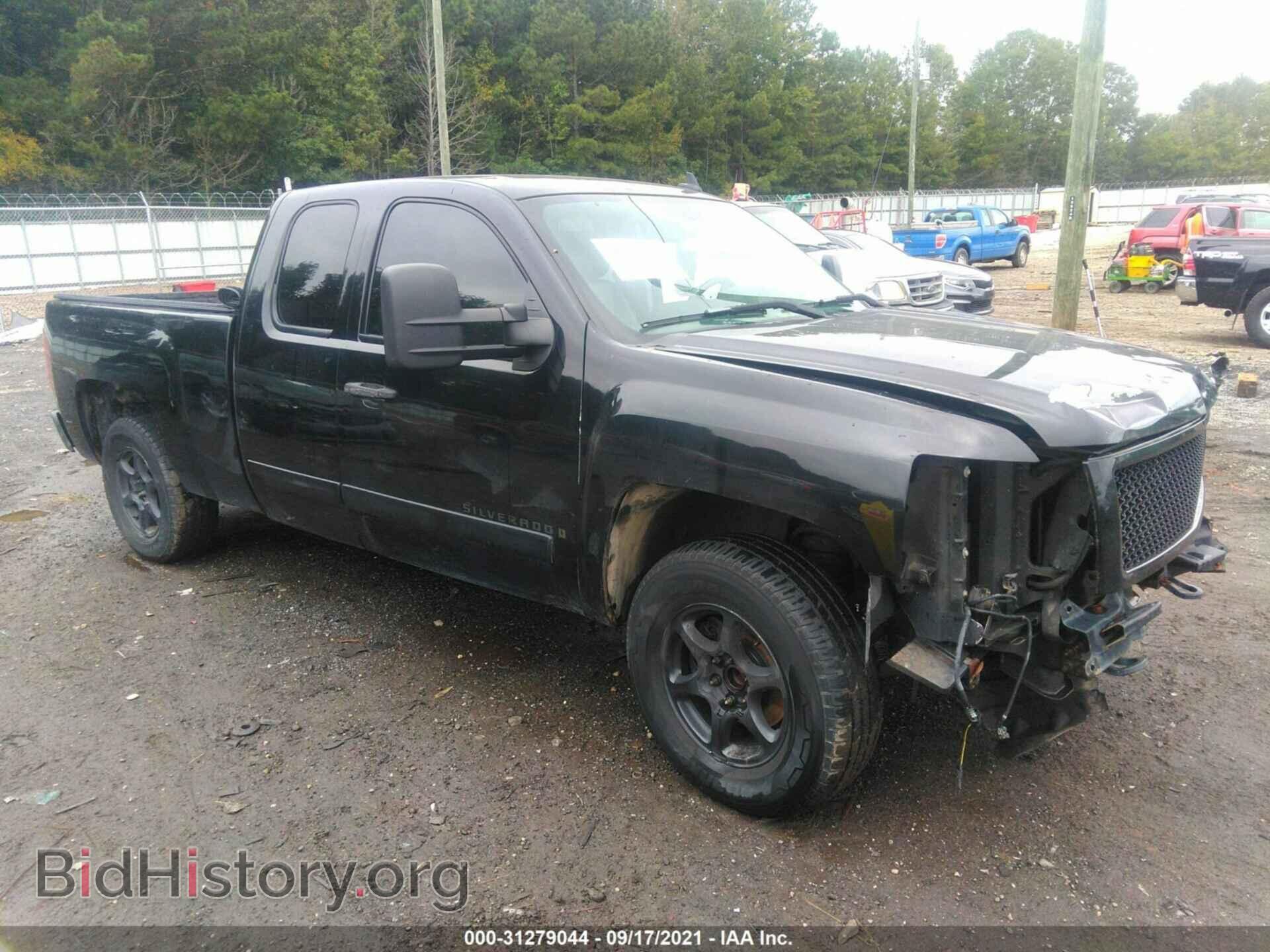 Фотография 2GCEC19C971585207 - CHEVROLET SILVERADO 1500 2007