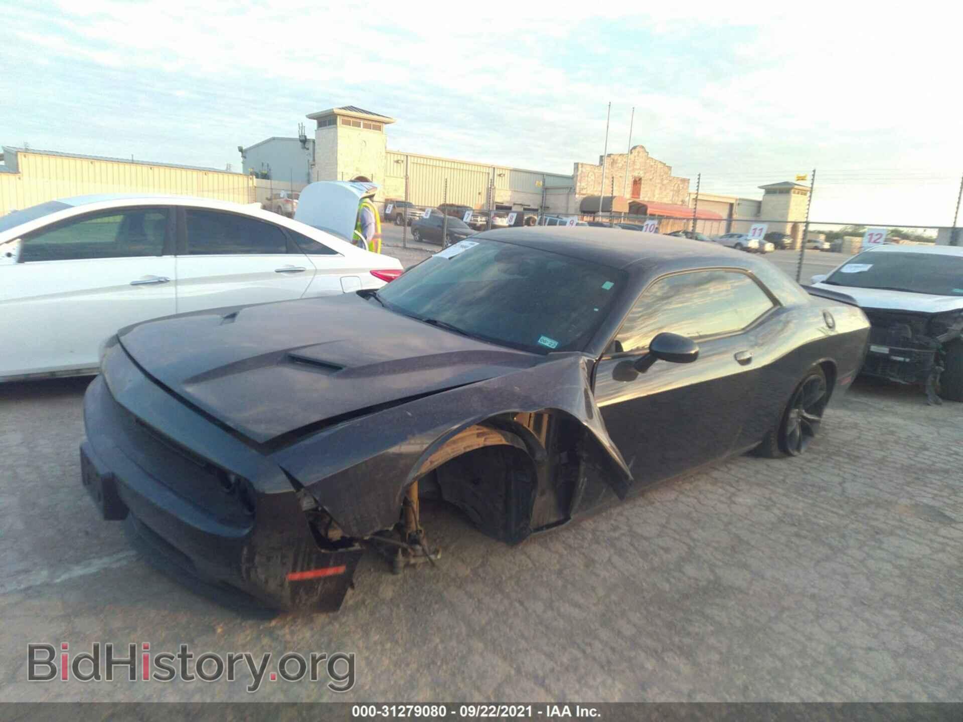 2016 DODGE CHALLENGER - VIN: 2C3CDZAG3GH256256 - Photo 2