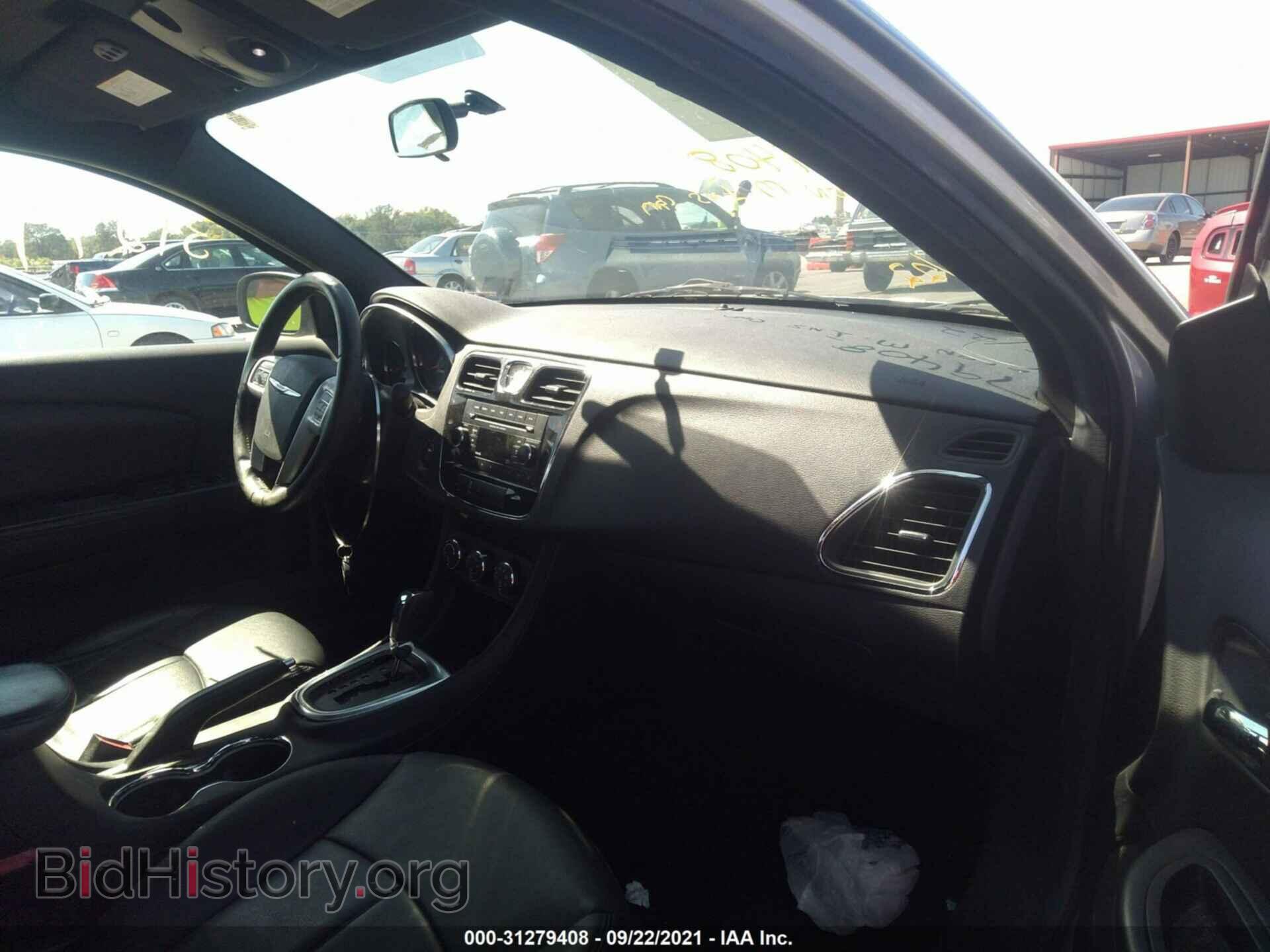 2013 CHRYSLER 200 - VIN: 1C3CCBBG0DN573309 - Photo 5