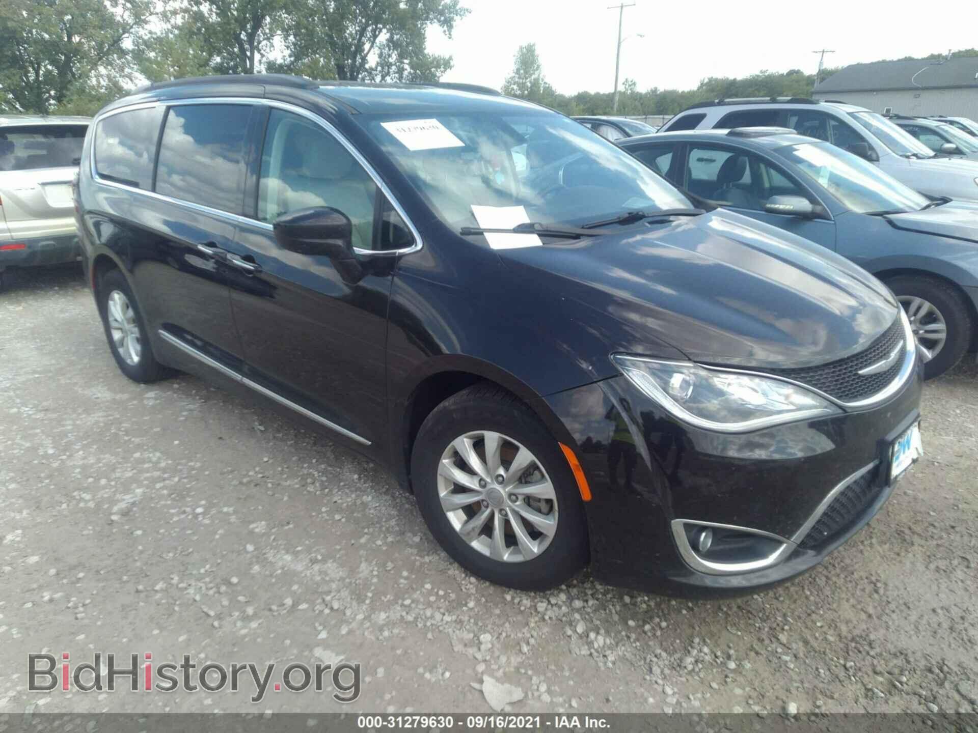 Фотография 2C4RC1BG1HR667496 - CHRYSLER PACIFICA 2017