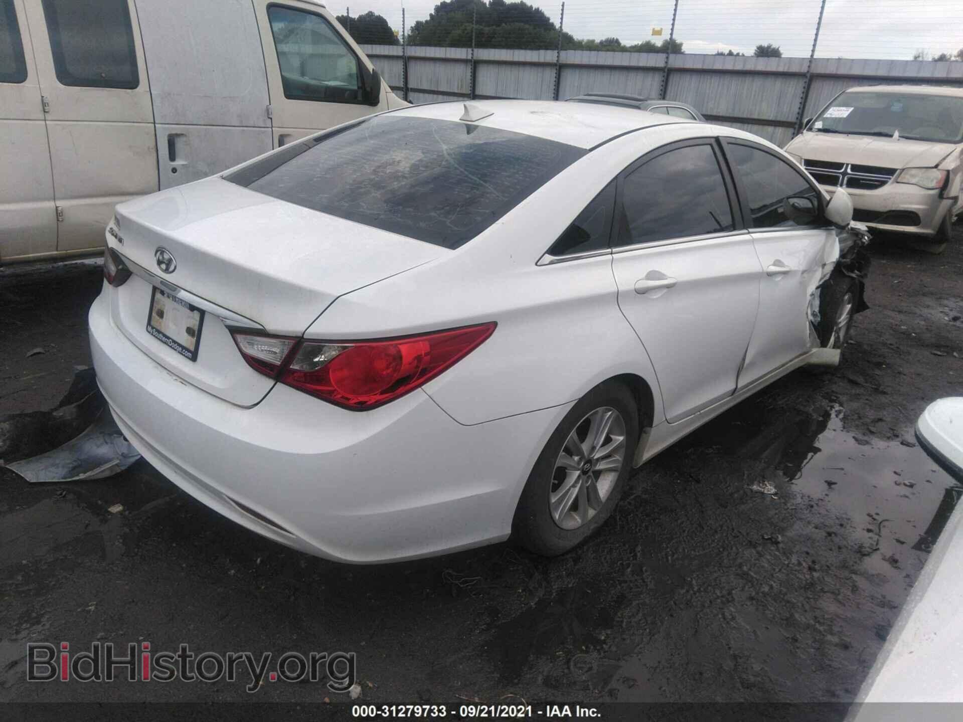 2013 HYUNDAI SONATA - VIN: 5NPEB4AC5DH615779 - Фото 4