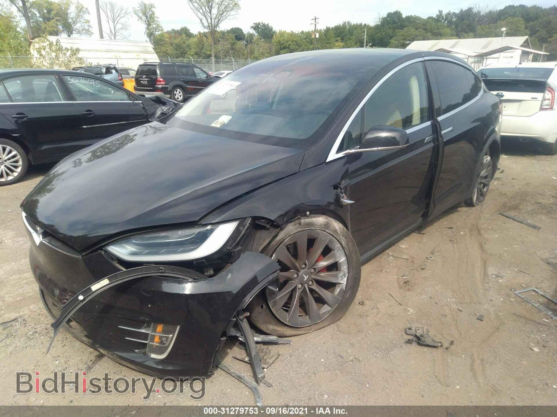 2016 TESLA MODEL X - VIN: 5YJXCDE46GF025828 - Photo 6