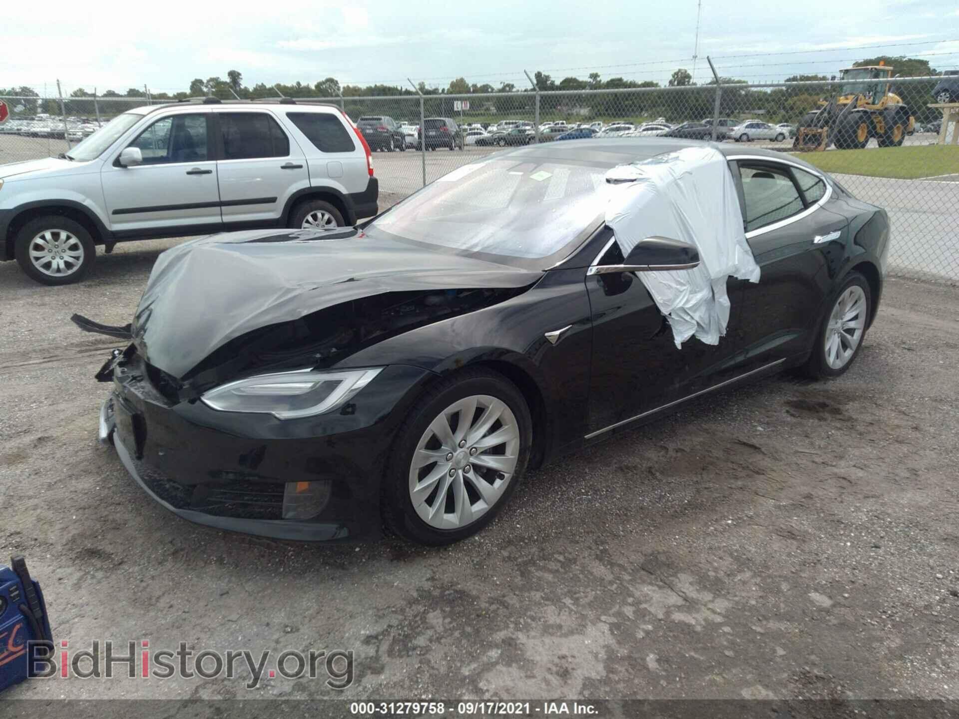 2017 TESLA MODEL S - VIN: 5YJSA1E29HF210258 - Photo 2
