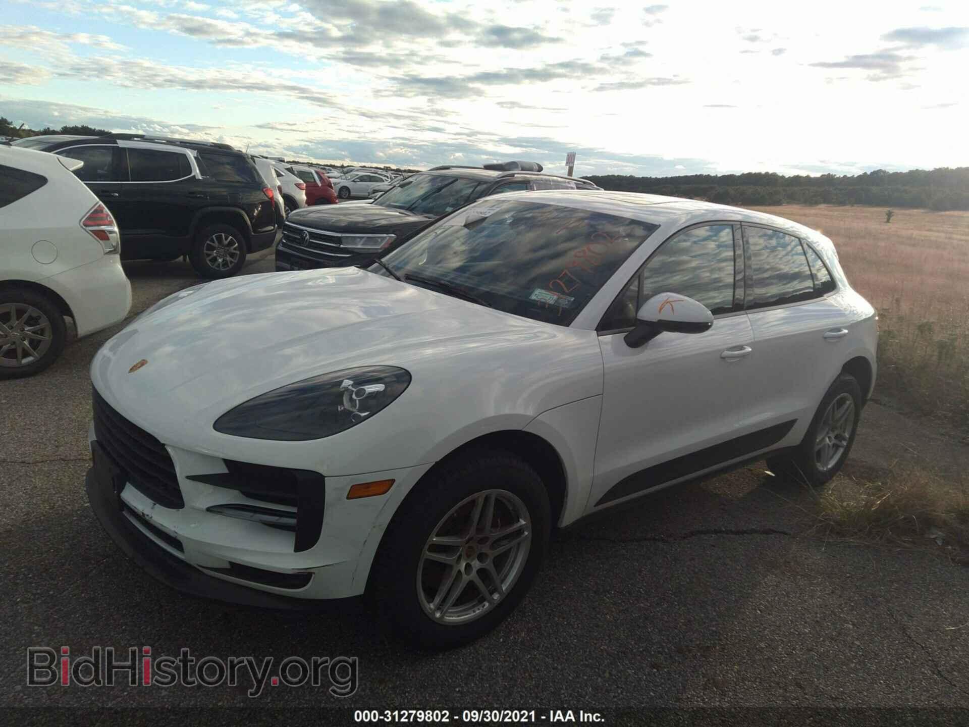 2021 PORSCHE MACAN - VIN: WP1AA2A55MLB05000 - Photo 2