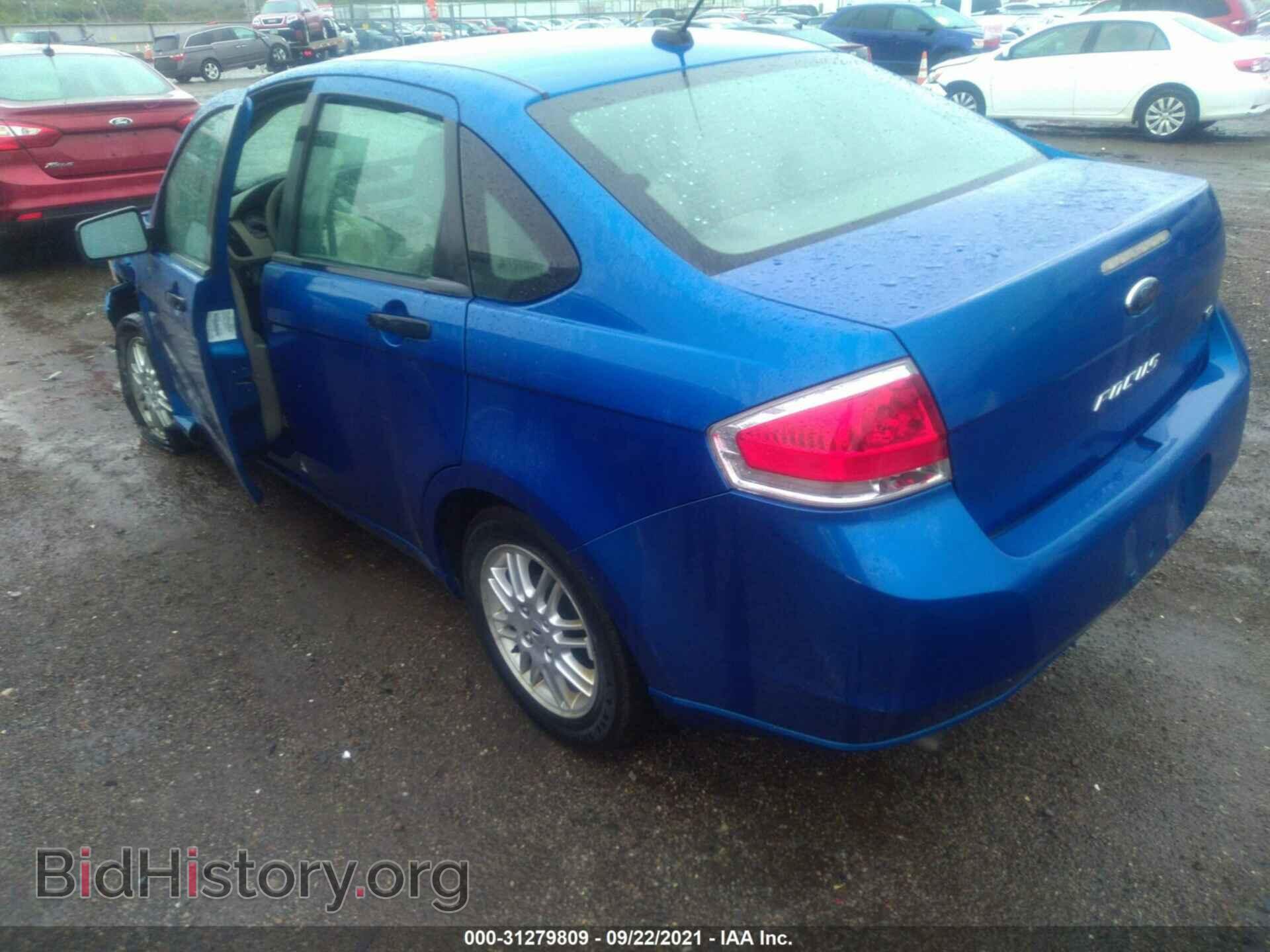 2011 FORD FOCUS - VIN: 1FAHP3FN3BW145090 - Photo 3