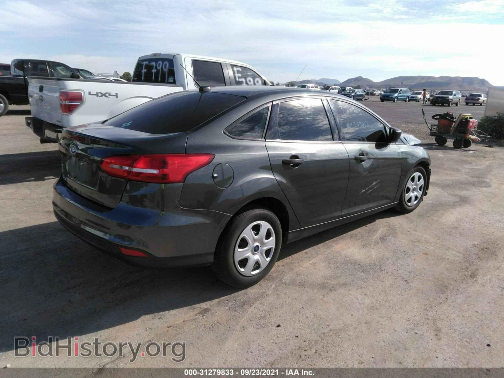 2017 FORD FOCUS - VIN: 1FADP3E21HL267012 - Фото 4