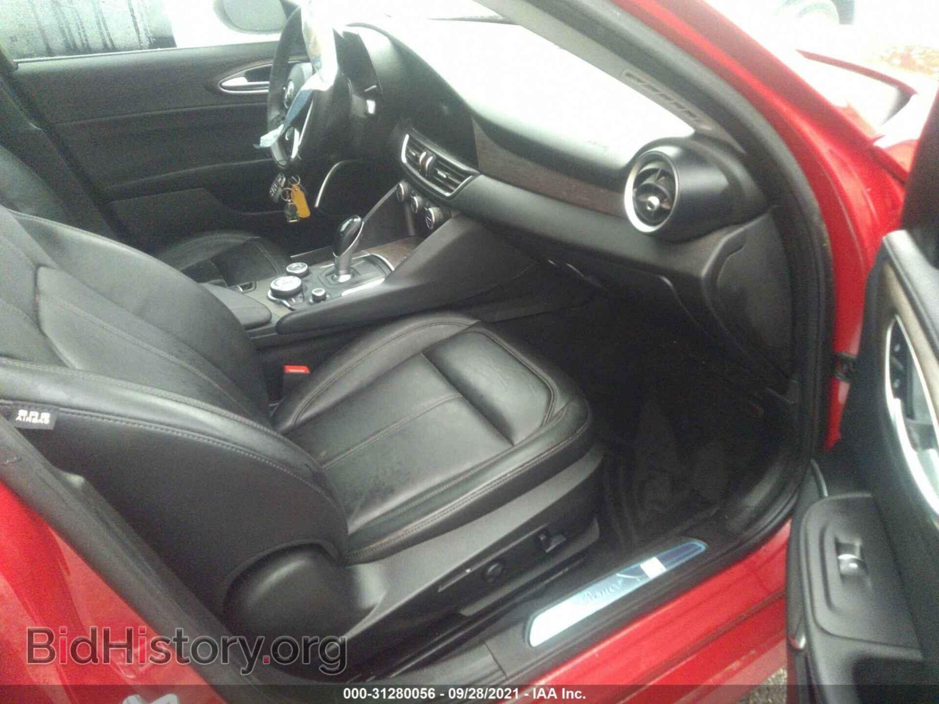 2017 ALFA ROMEO GIULIA - VIN: ZARFAECN1H7538176 - Фото 5