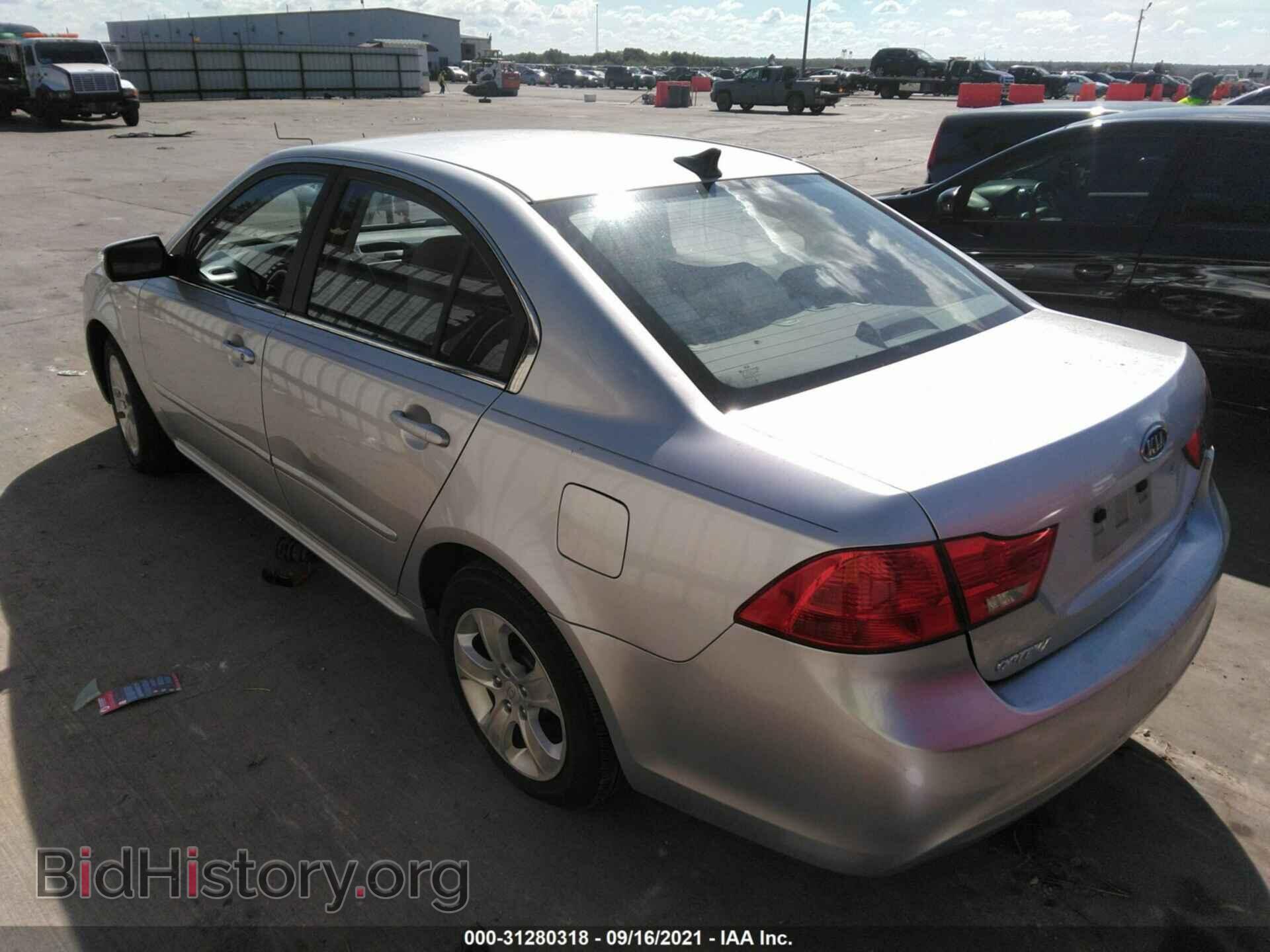 2009 KIA OPTIMA - VIN: KNAGE228695365486 - Фото 3