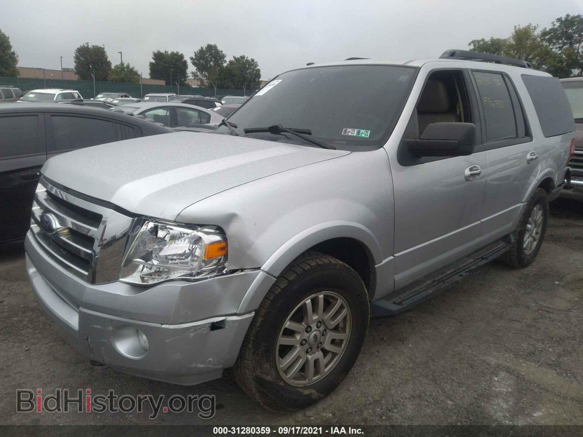 2011 FORD EXPEDITION - VIN: 1FMJU1J55BEF56752 - Фото 2