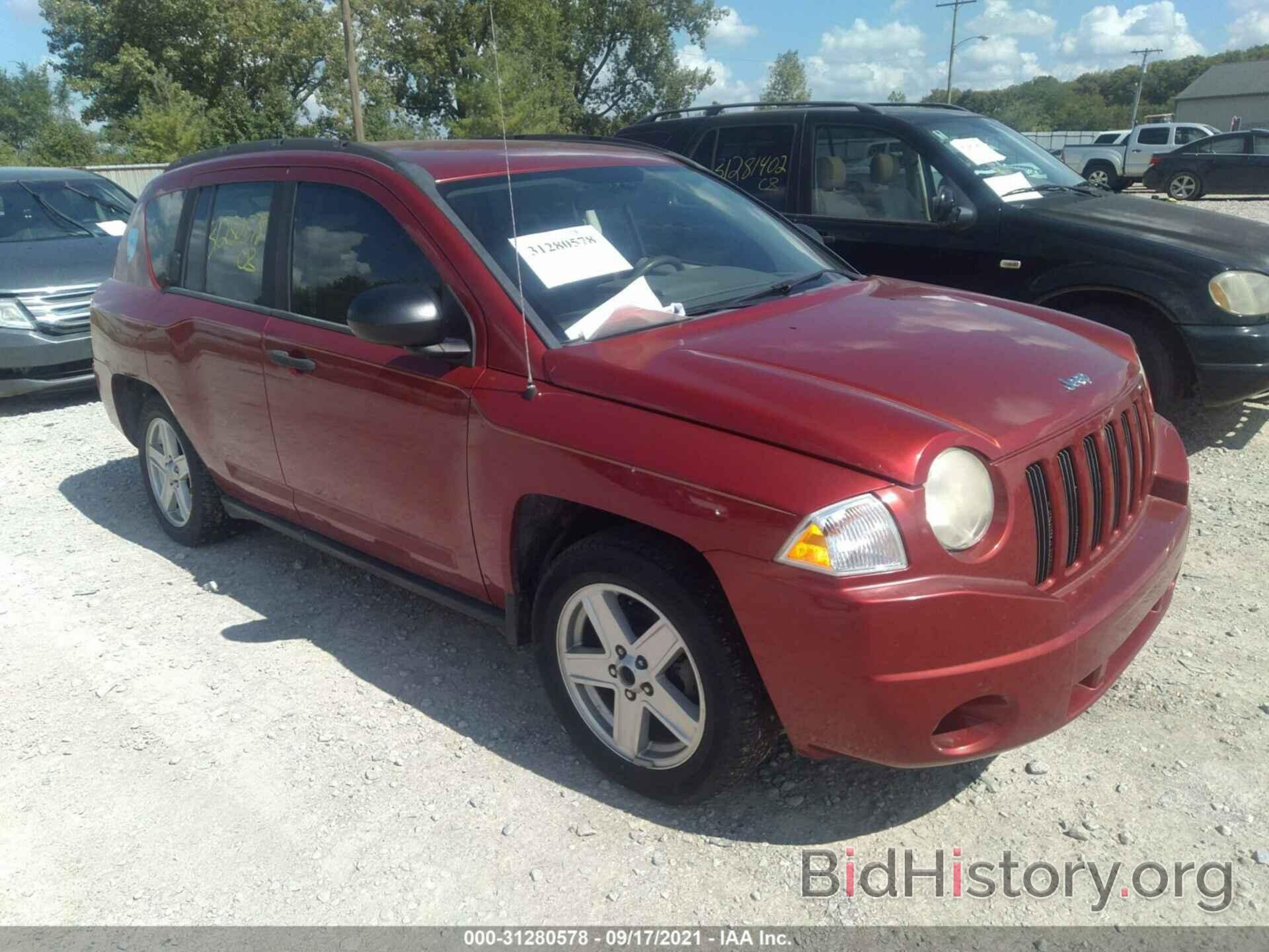 Photo 1J8FT47W17D194570 - JEEP COMPASS 2007