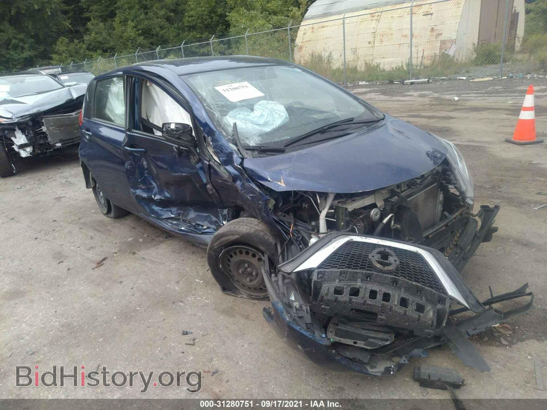 Photo 3N1CE2CP3KL363646 - NISSAN VERSA NOTE 2019