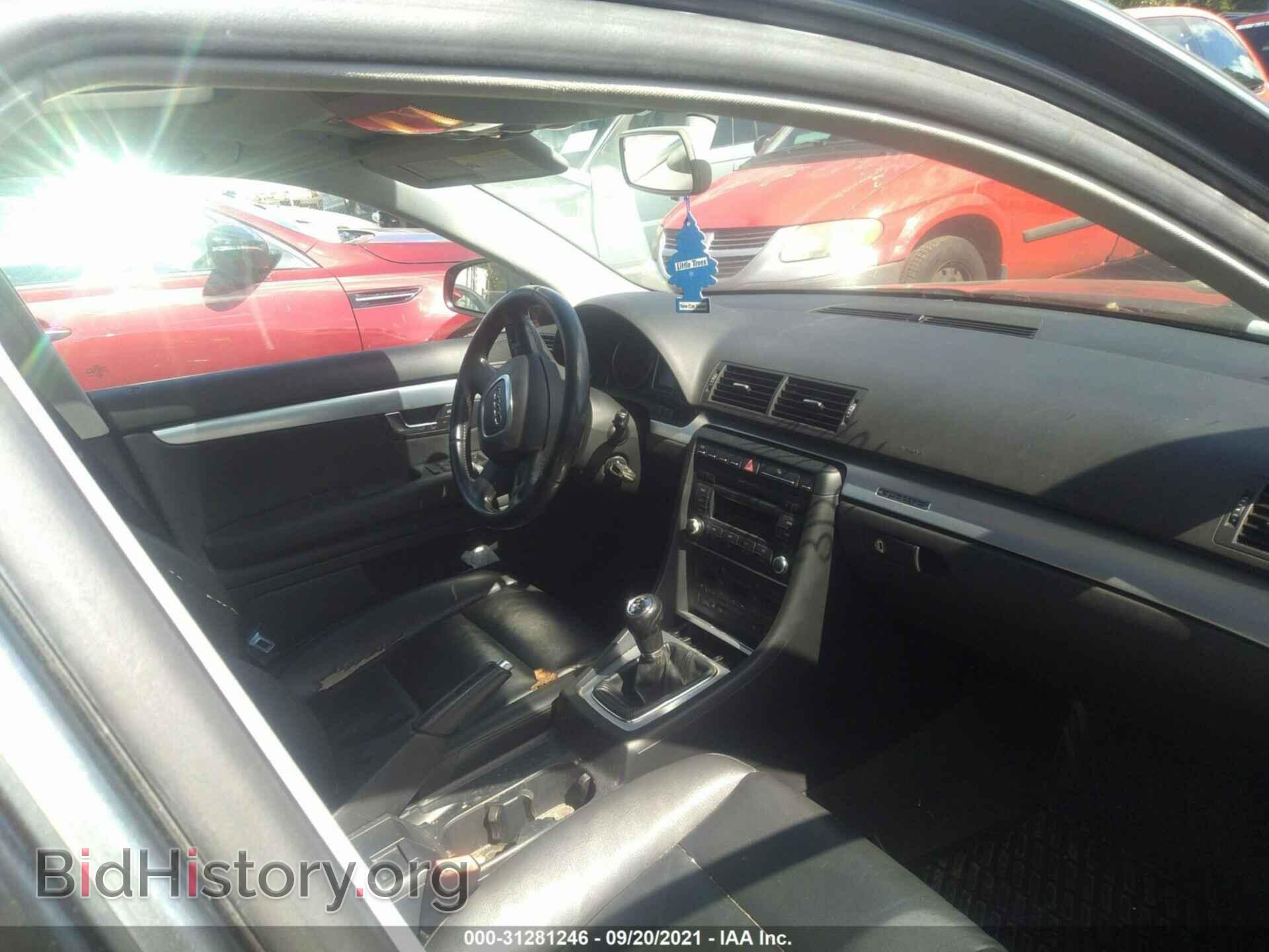 2008 AUDI A4 - VIN: WAUDF78EX8A128600 - Фото 5