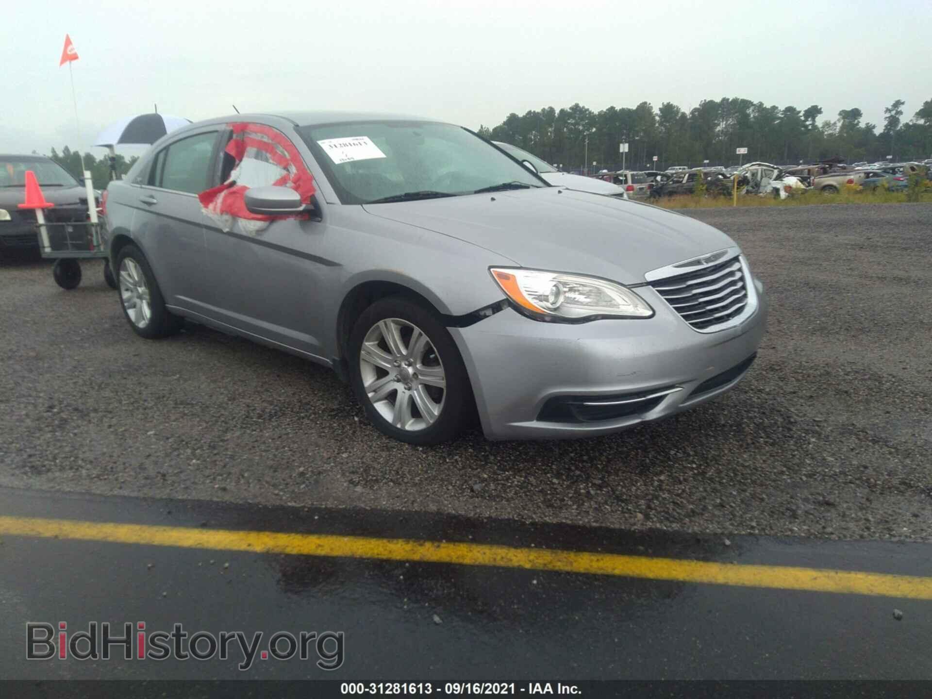 Фотография 1C3CCBBB1DN694502 - CHRYSLER 200 2013
