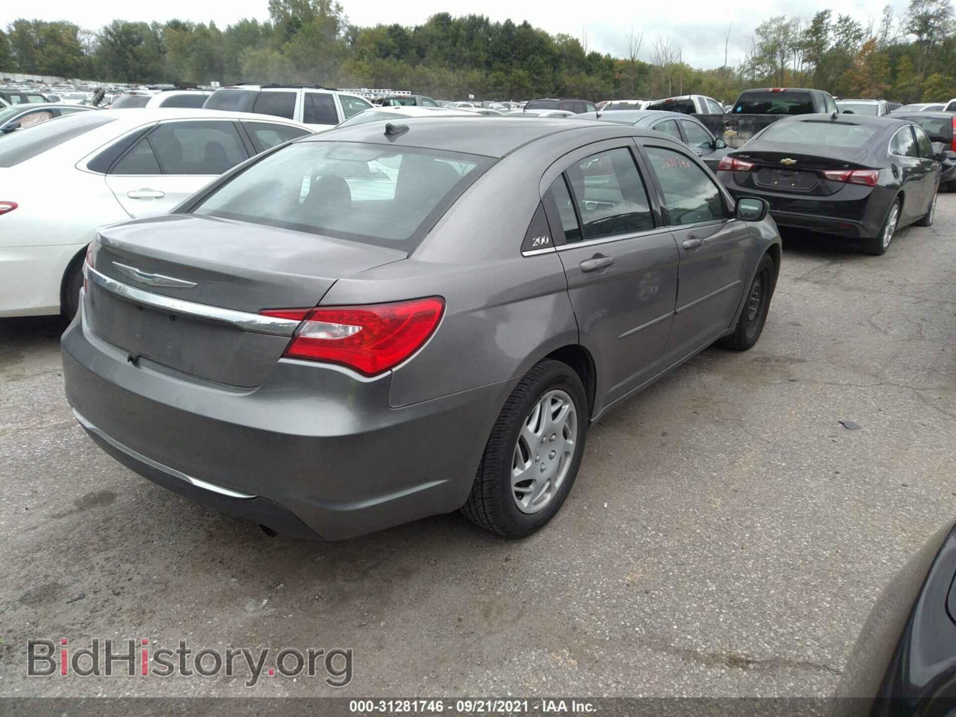 2012 CHRYSLER 200 - VIN: 1C3CCBAB9CN203593 - Photo 4