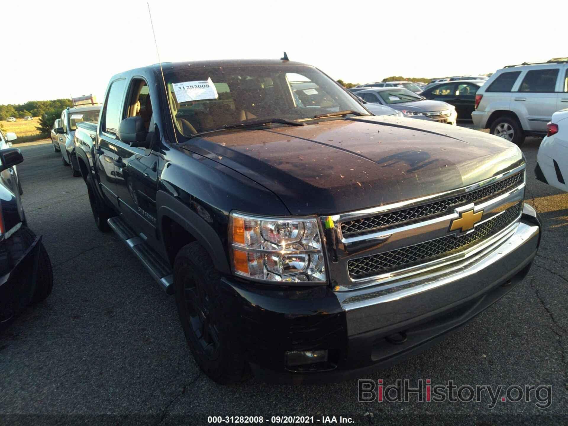 Photo 3GCPKSE37BG282188 - CHEVROLET SILVERADO 1500 2011