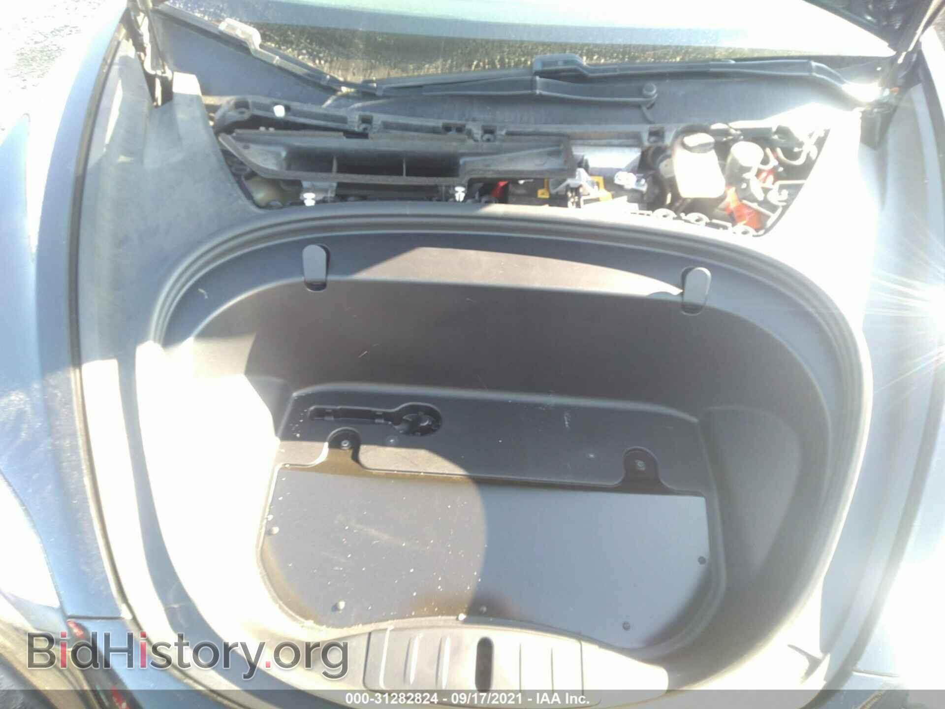 2019 TESLA MODEL 3 - VIN: 5YJ3E1EA1KF297385 - Фото 10