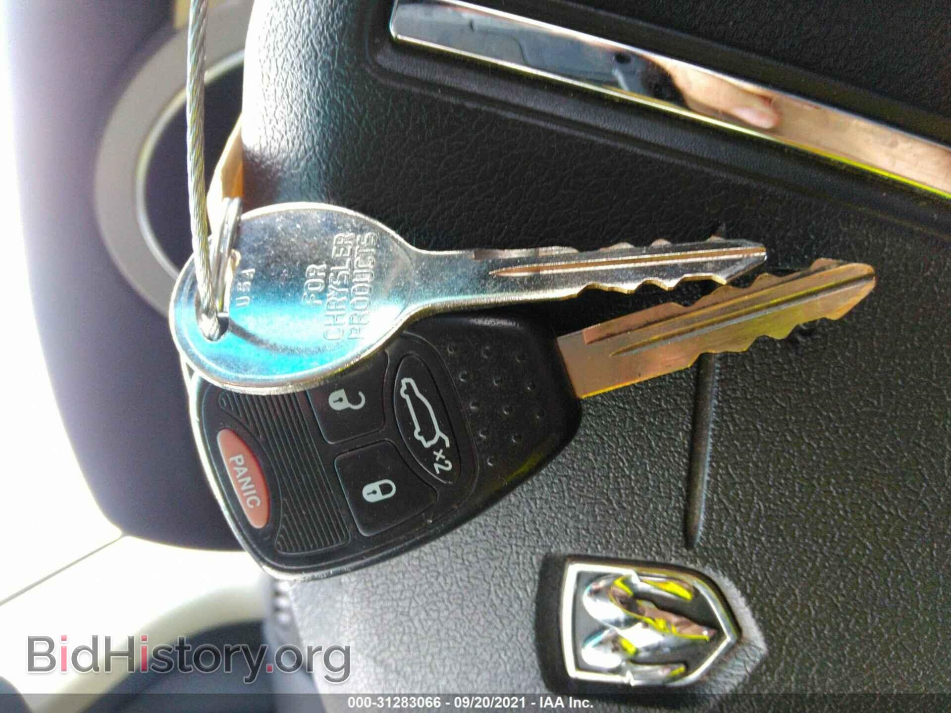 2010 DODGE AVENGER - VIN: 1B3CC5FB7AN141714 - Фото 11