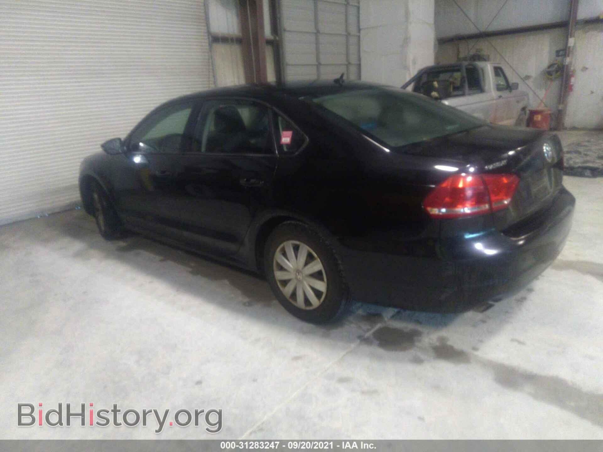 2012 VOLKSWAGEN PASSAT - VIN: 1VWAP7A33CC005520 - Фото 3