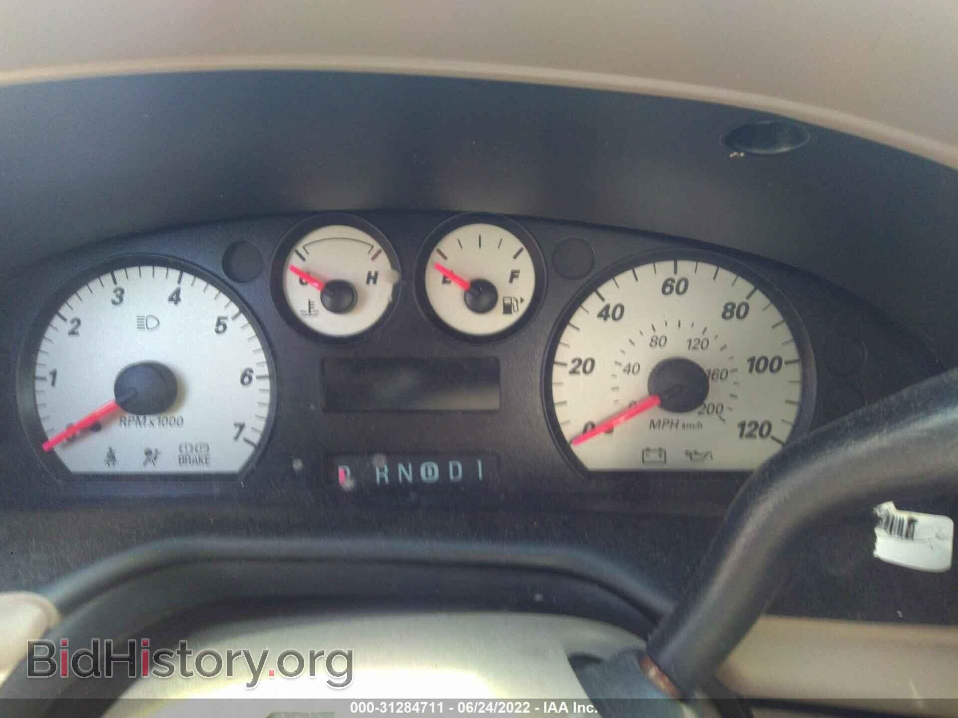 2006 FORD TAURUS - VIN: 1FAFP56U16A207678 - Фото 7