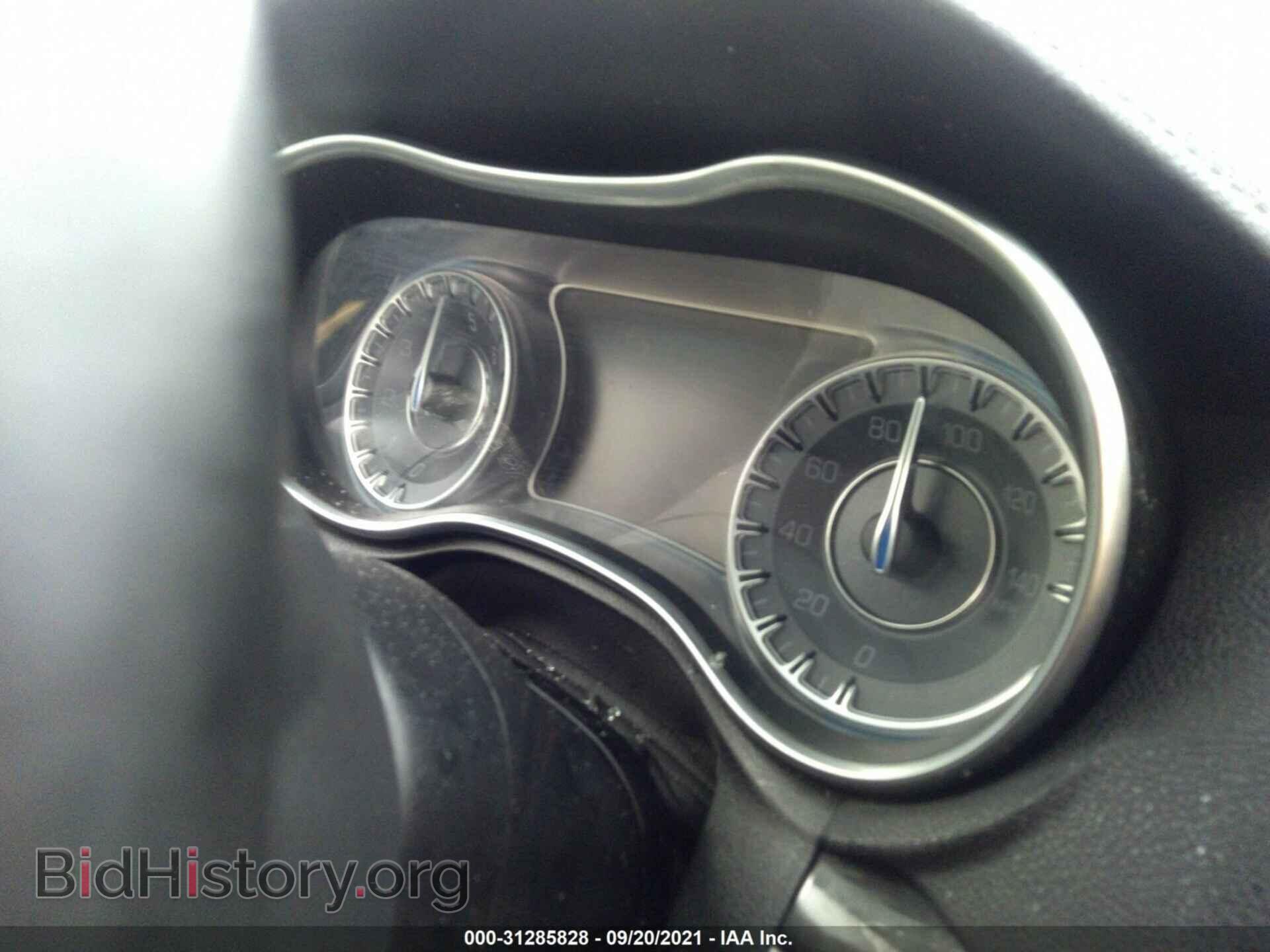 2015 CHRYSLER 300 - VIN: 2C3CCARG0FH787440 - Фото 7