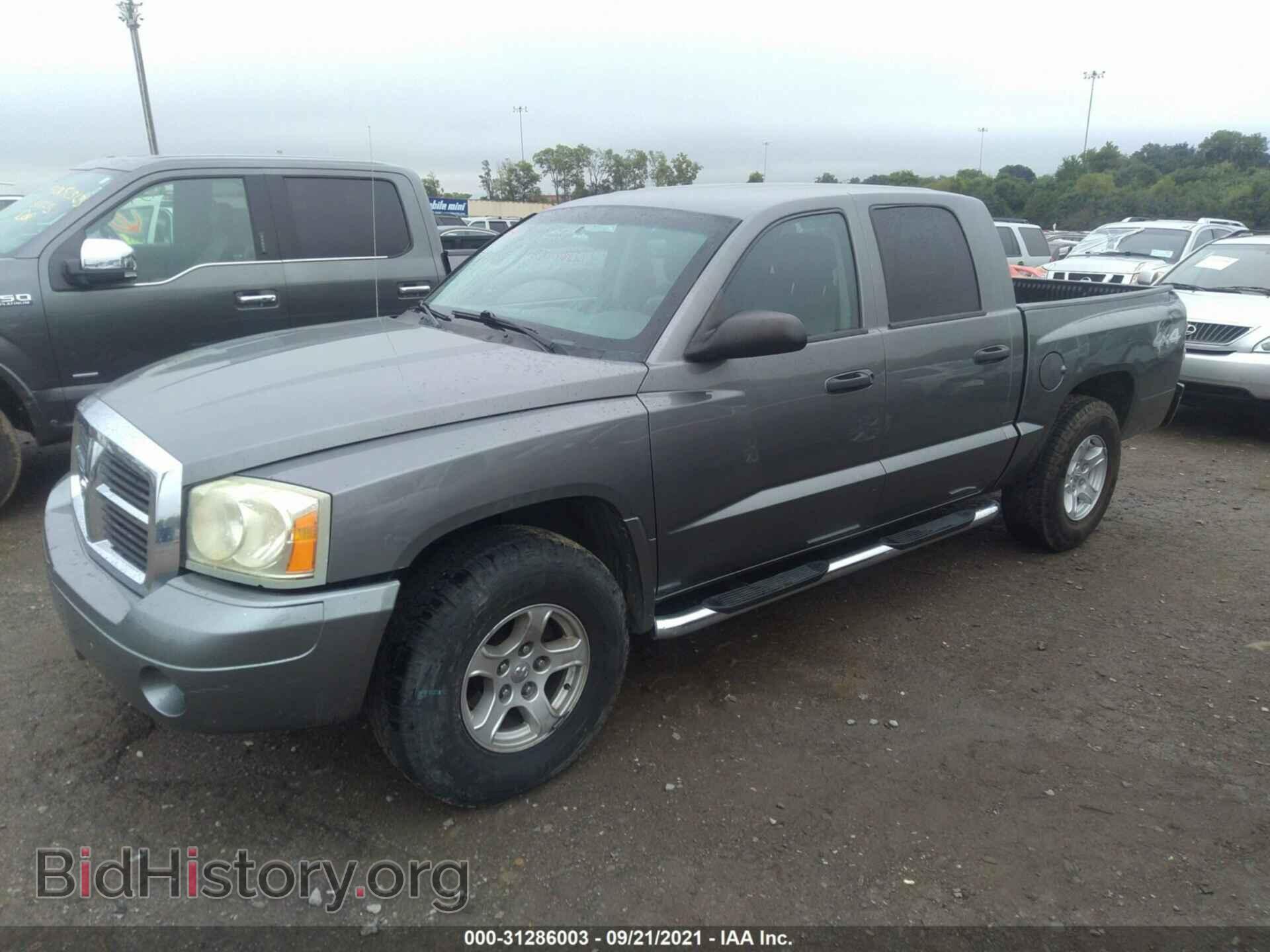 2006 DODGE DAKOTA - VIN: 1D7HW48N86S716043 - Фото 2